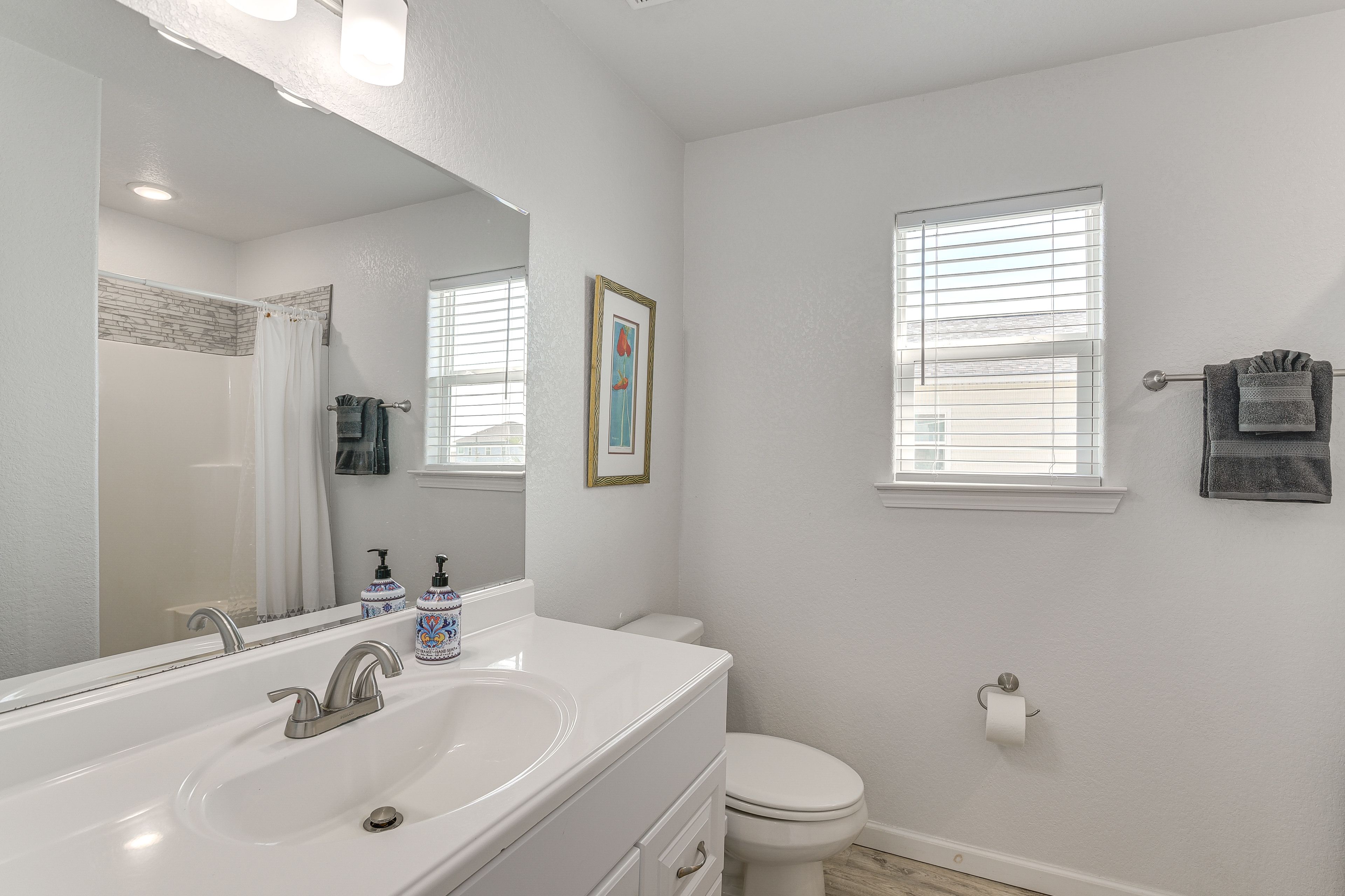 En-Suite Bathroom | Complimentary Toiletries