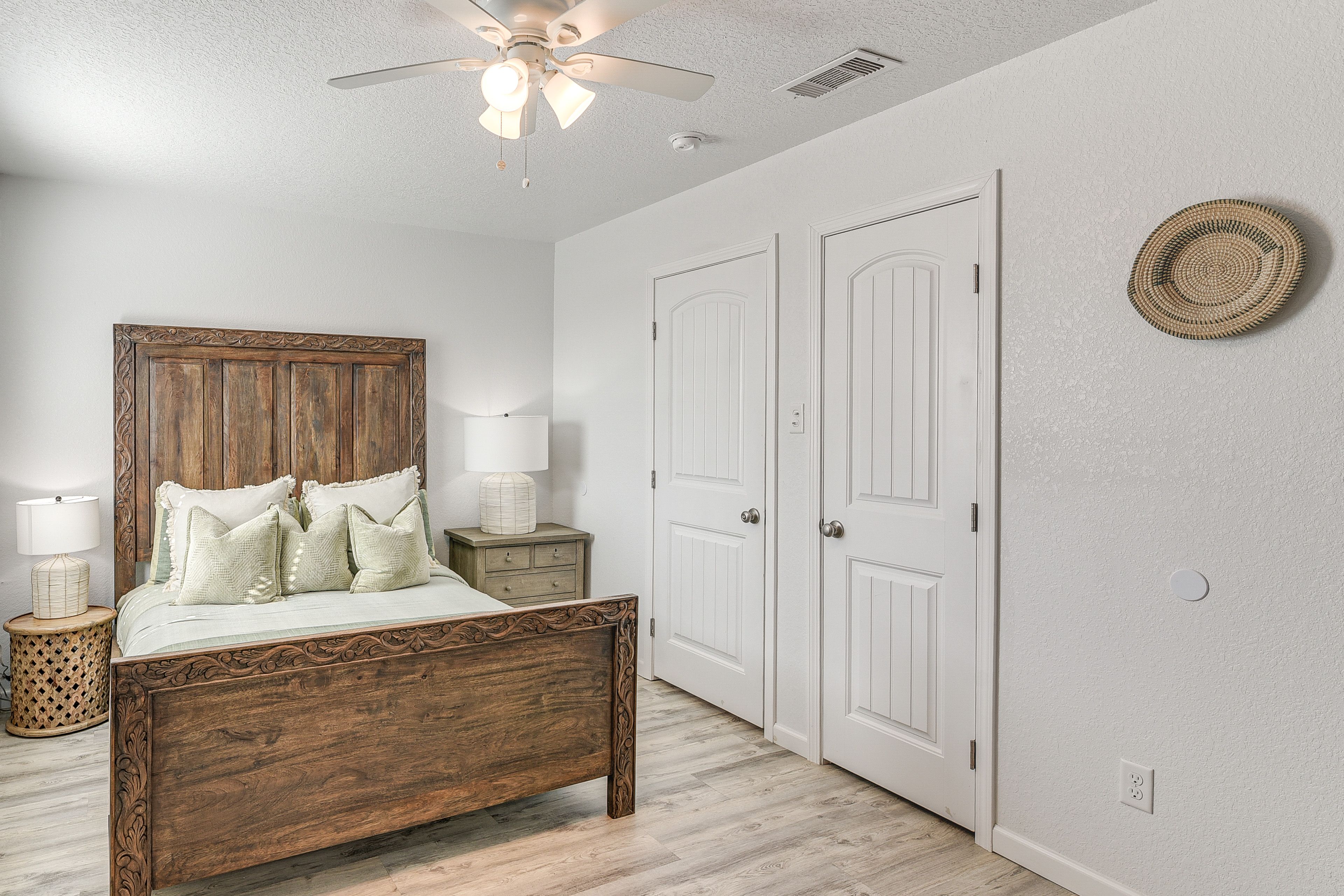 Bedroom 2 | Upper Level | Queen Bed