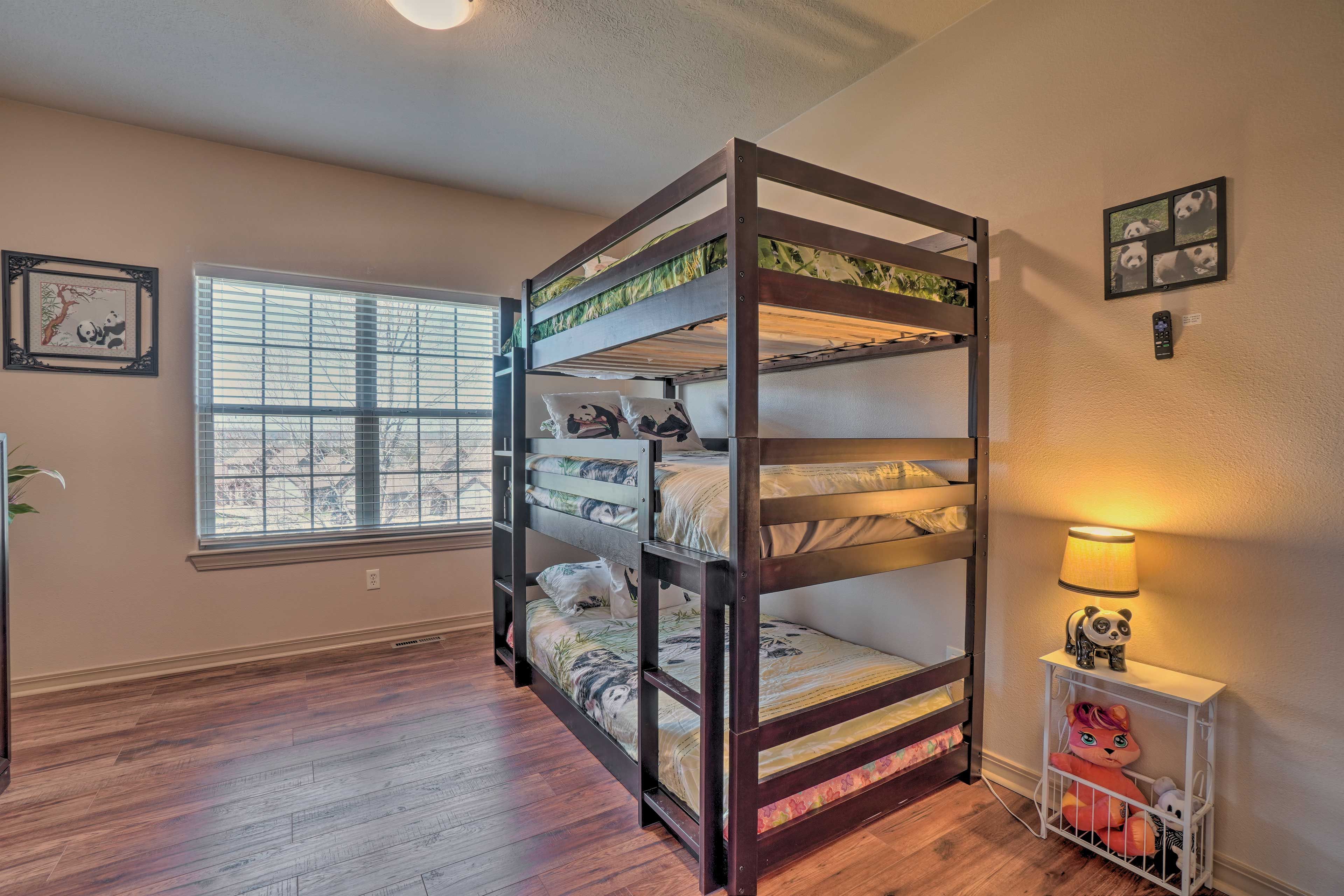 Bedroom 3 | Triple Bunk Bed