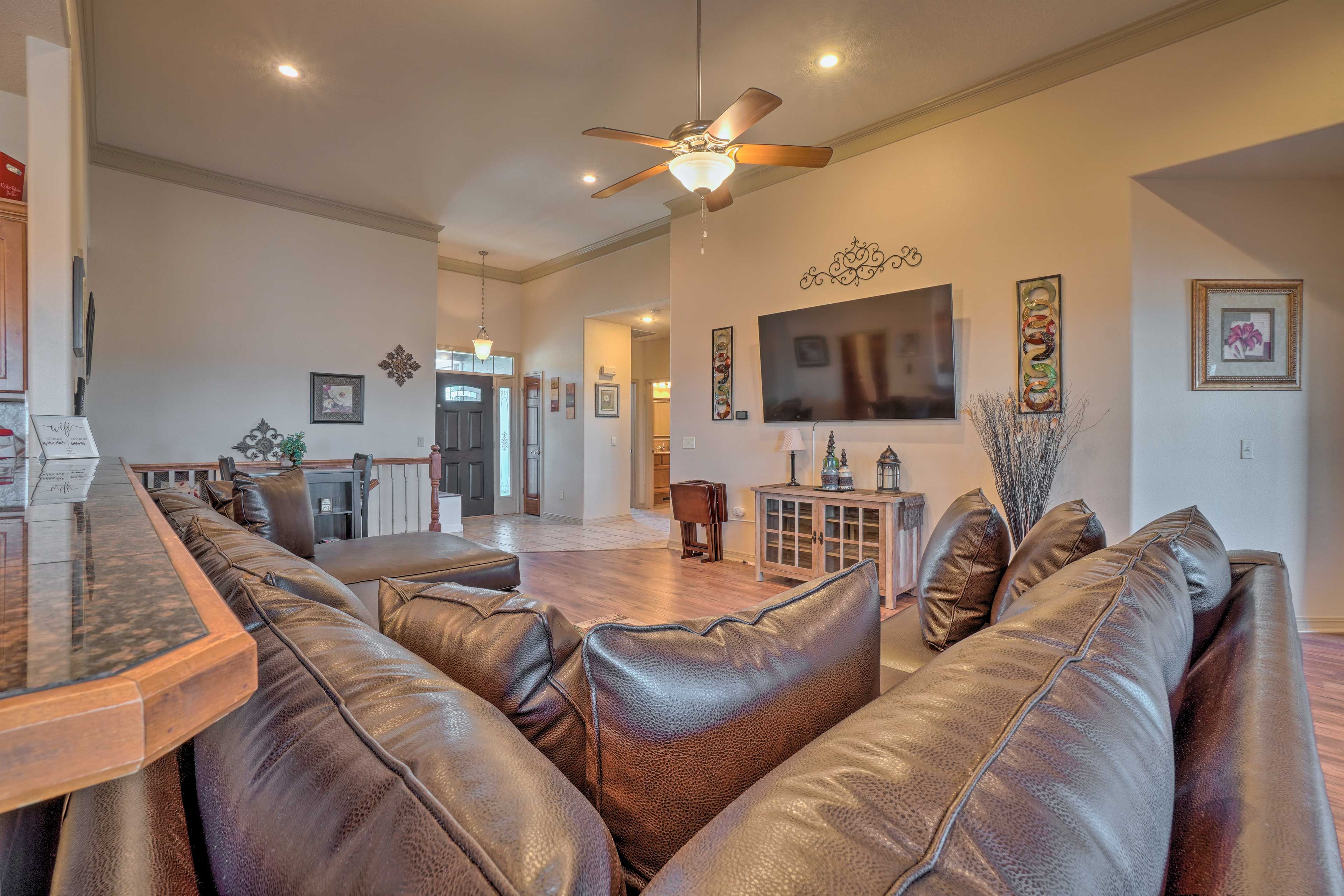 Living Room | Central A/C