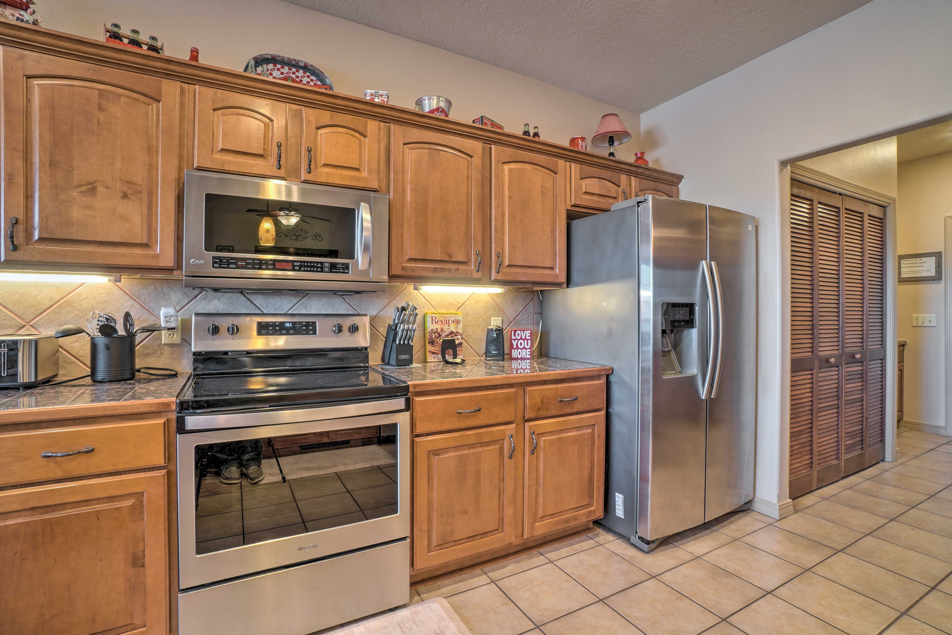 Kitchen | Fully Equipped | Blender | Coffee Maker