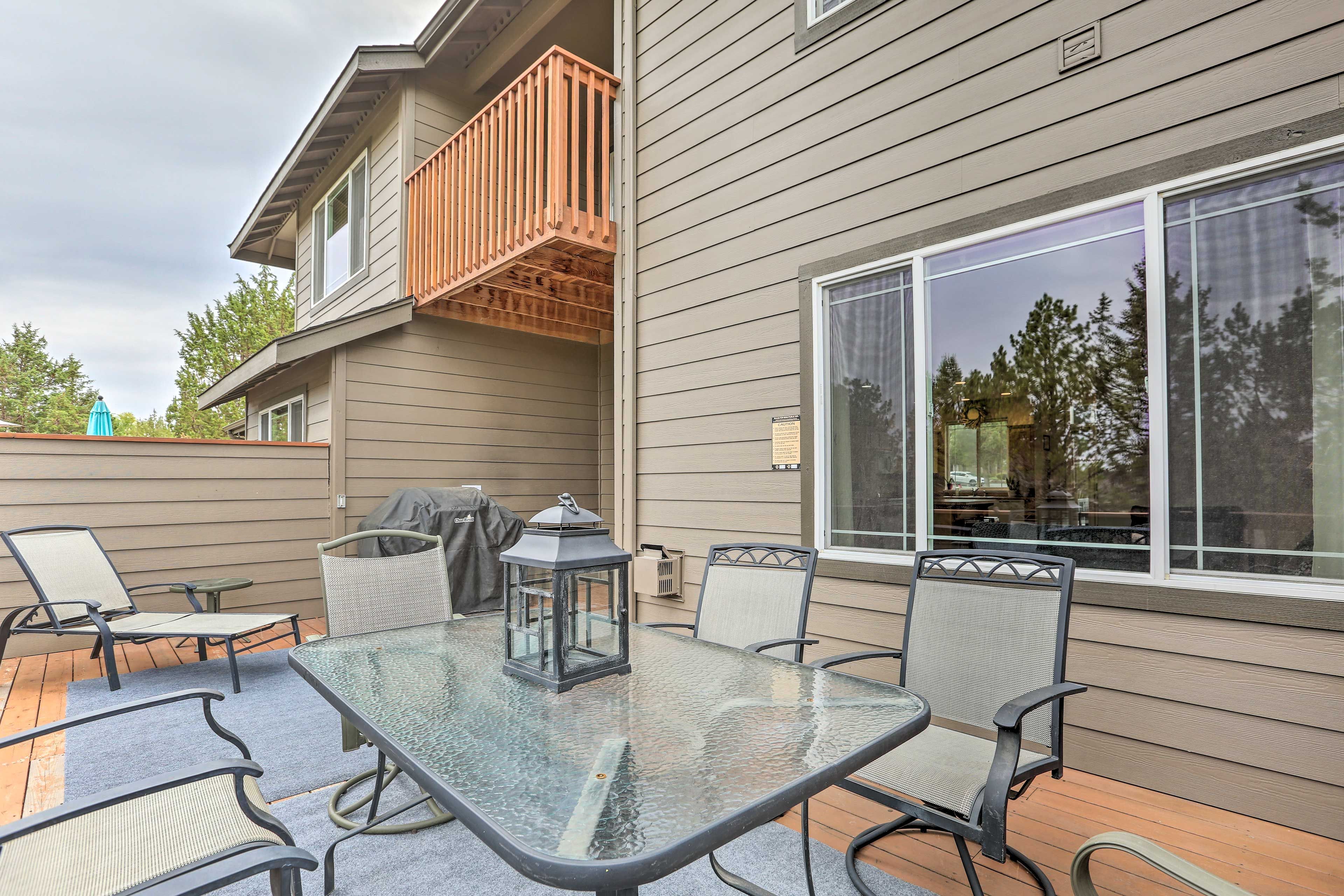 Private Deck