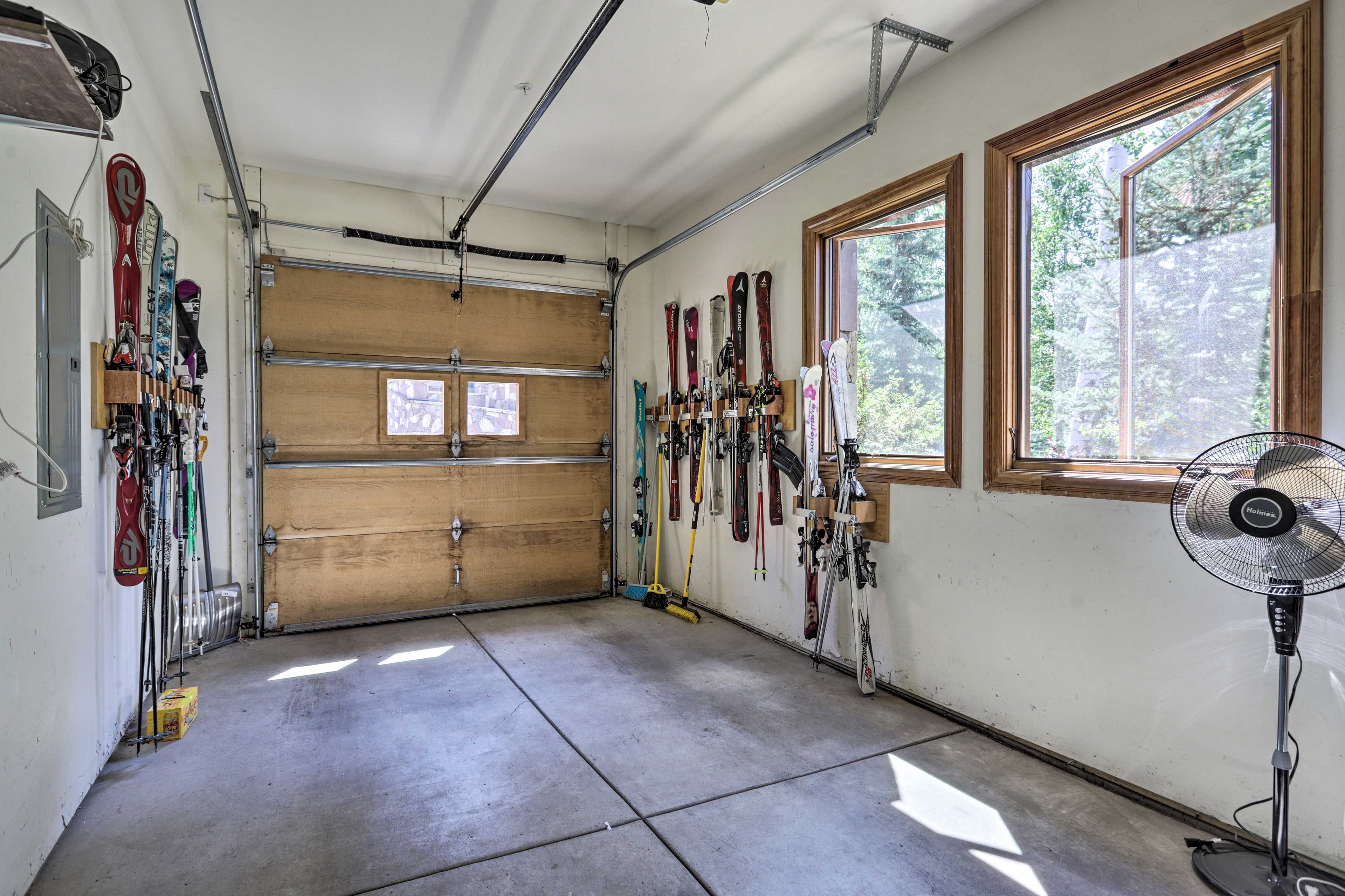 Garage | Ski Storage