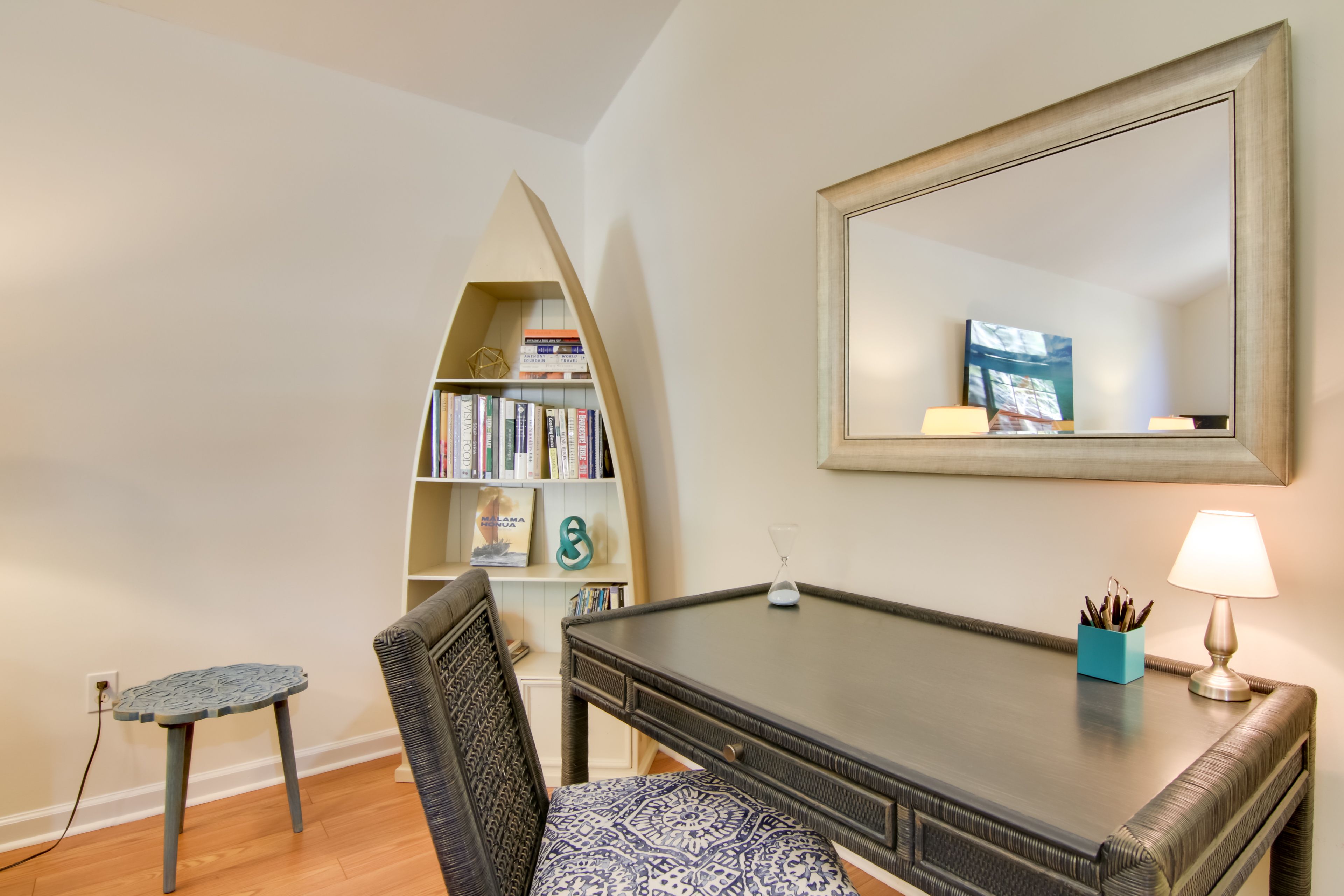 Living Room | Dedicated Workspace