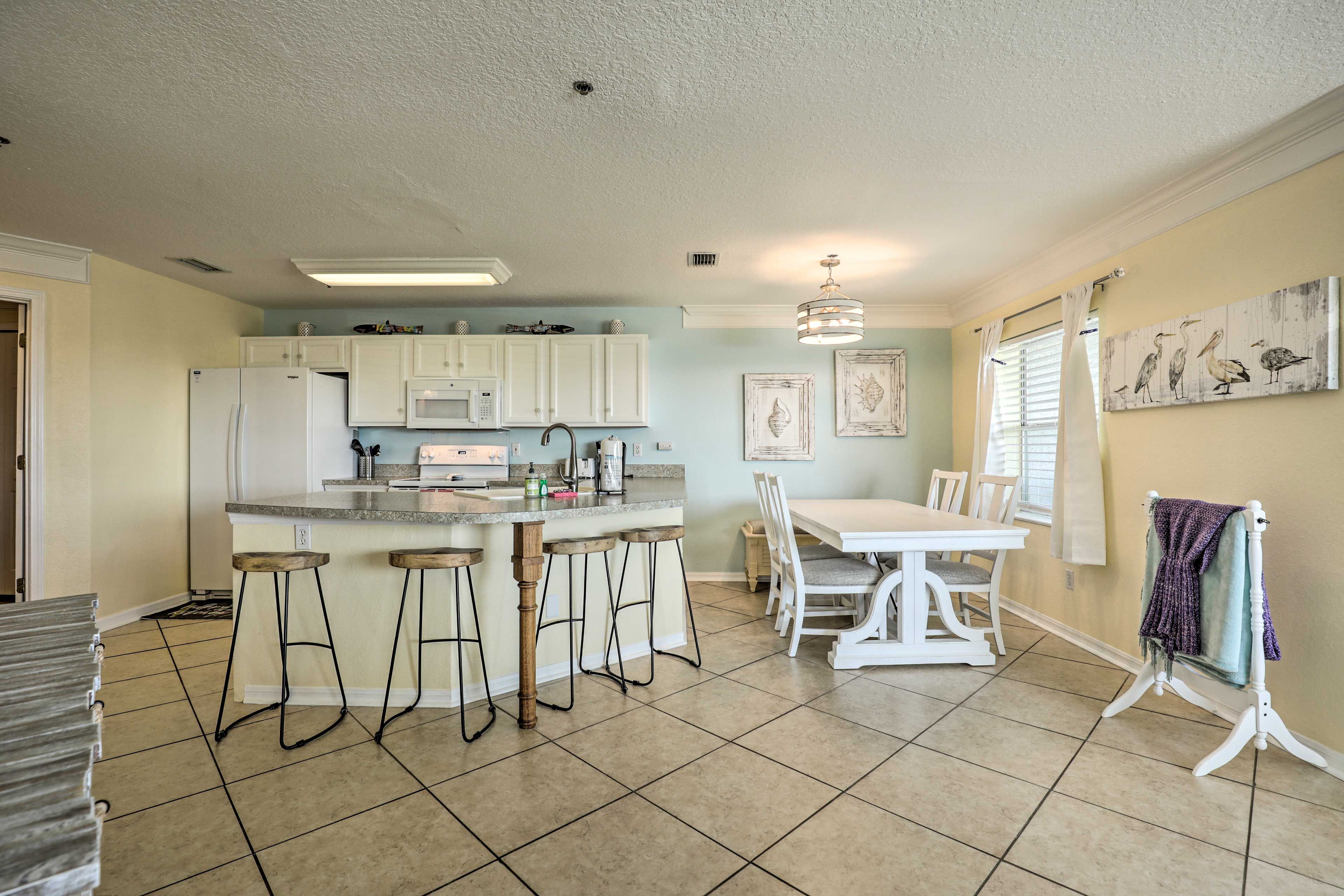 Dining Space | Dishware & Flatware