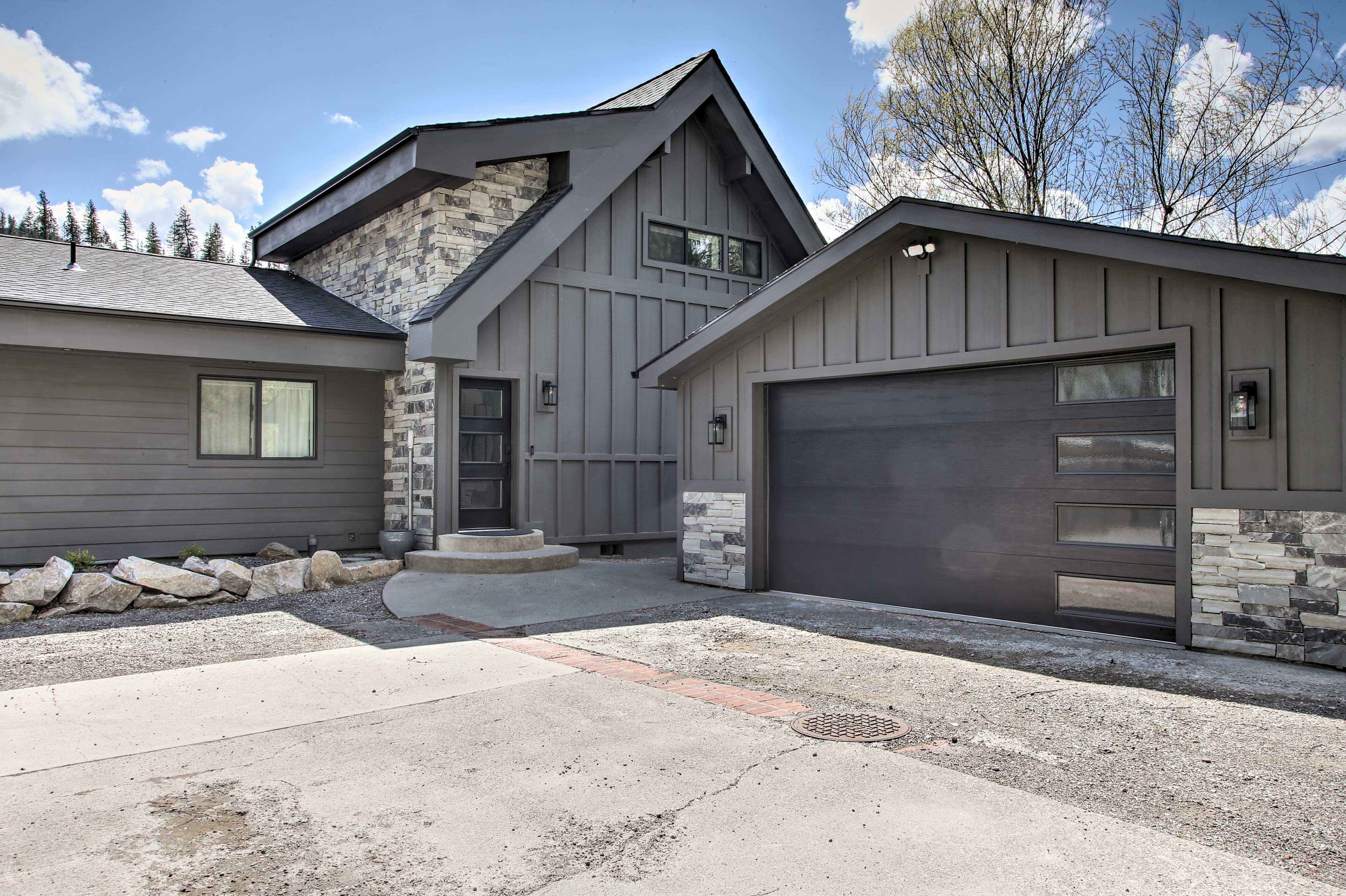 Home Exterior | Stairs Required