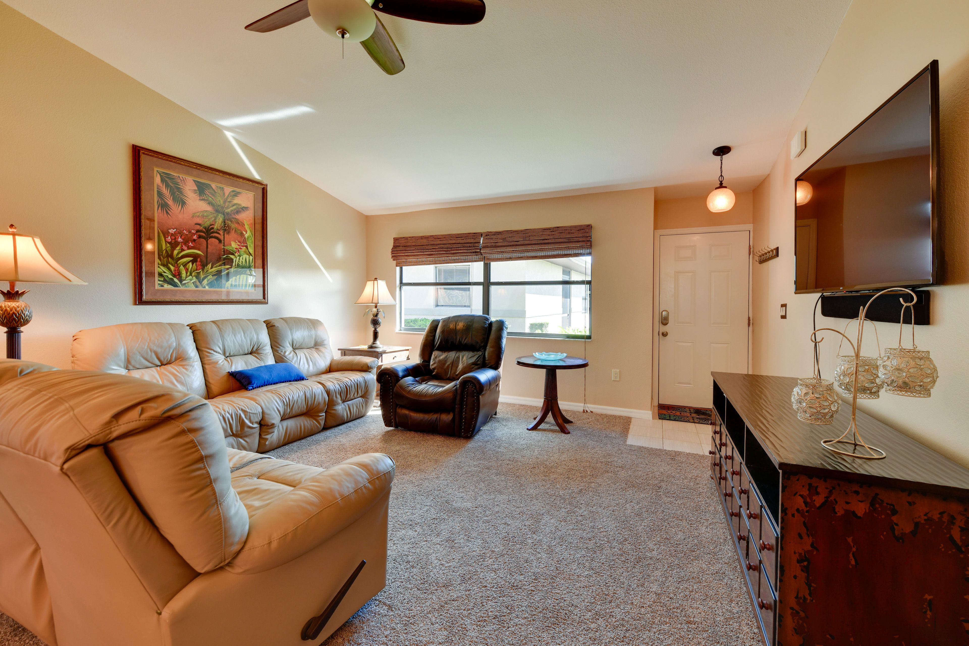 Living Room | 1,200 Sq Ft