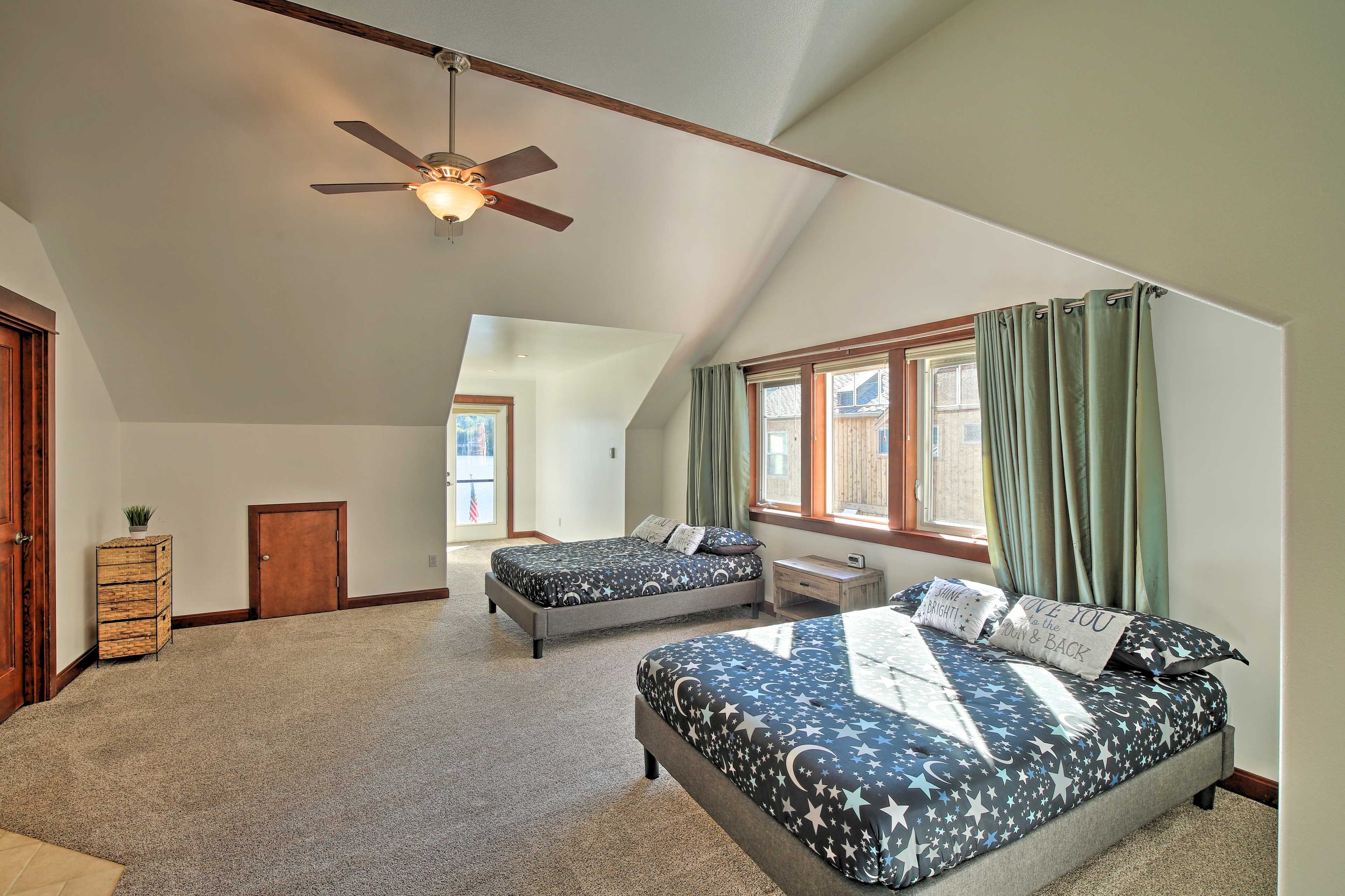 Bedroom 2 | 2 Full Beds | 2nd Floor