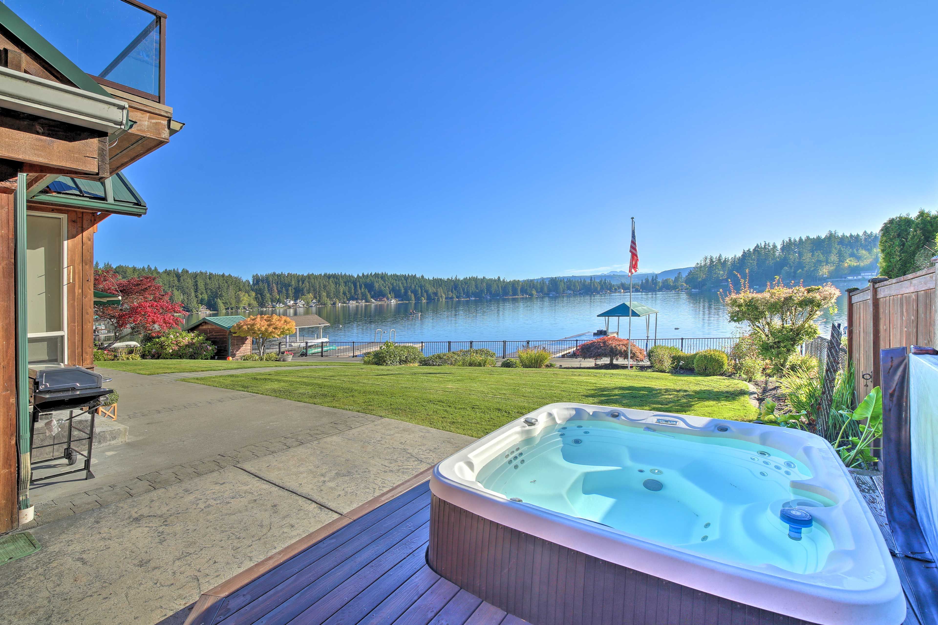 Patio | Private Hot Tub