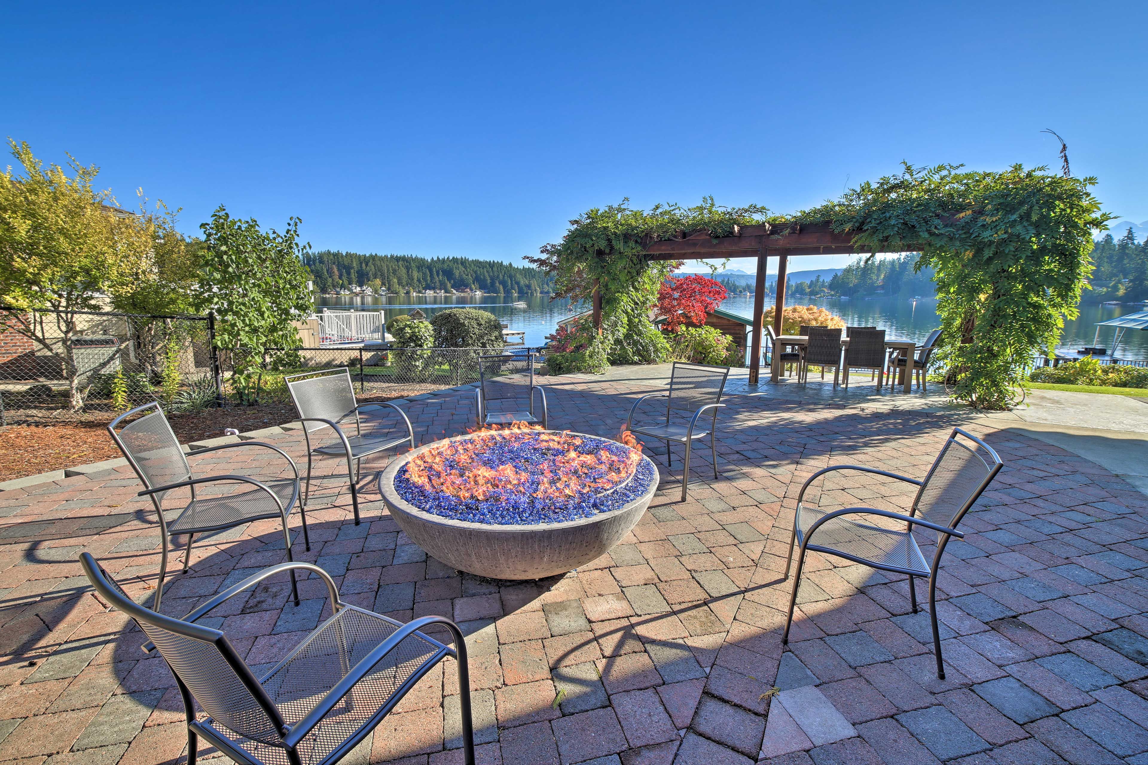 Patio | Gas Fire Pit