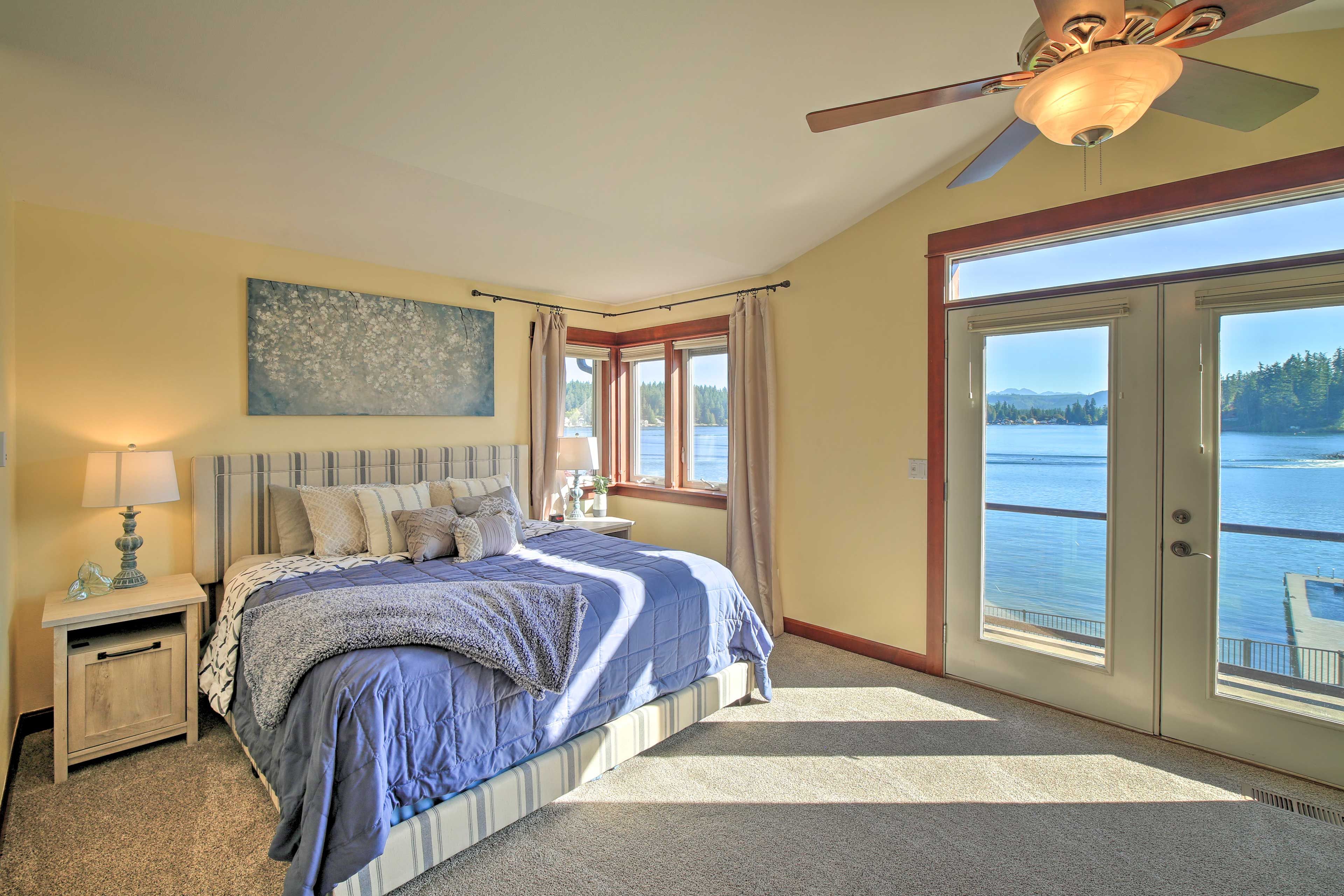 Bedroom 1 | King Bed | 2nd Floor