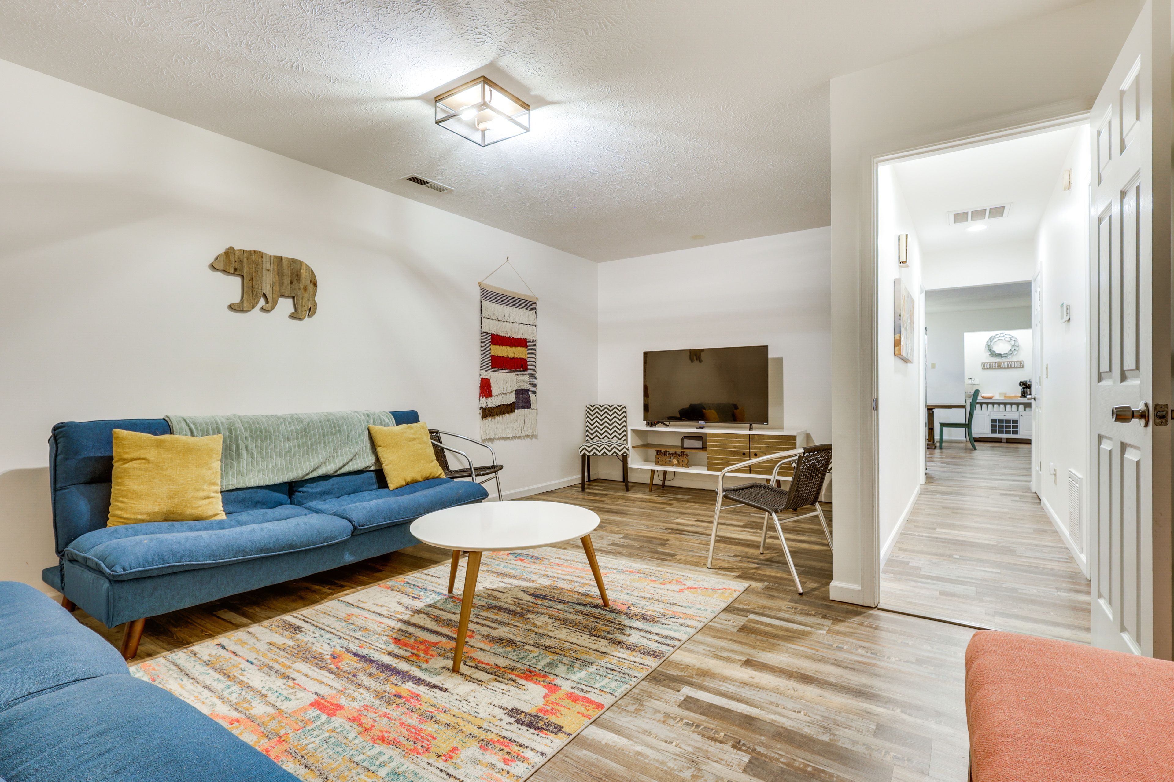 Media Room | 2 Futons | 1st Floor | Smart TV | Board Games