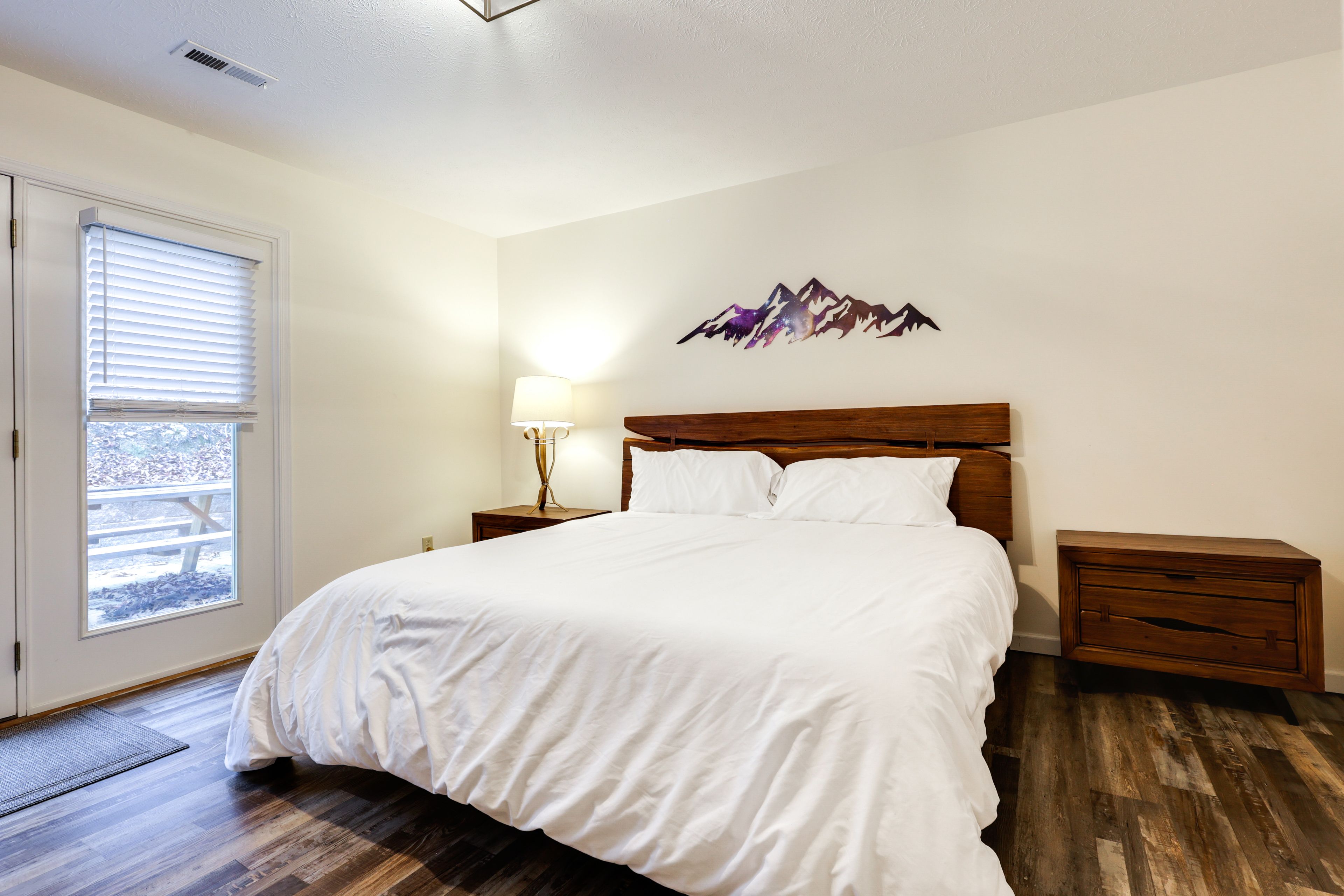 Bedroom 2 | King Bed | 2nd Floor | Access to Backyard Area