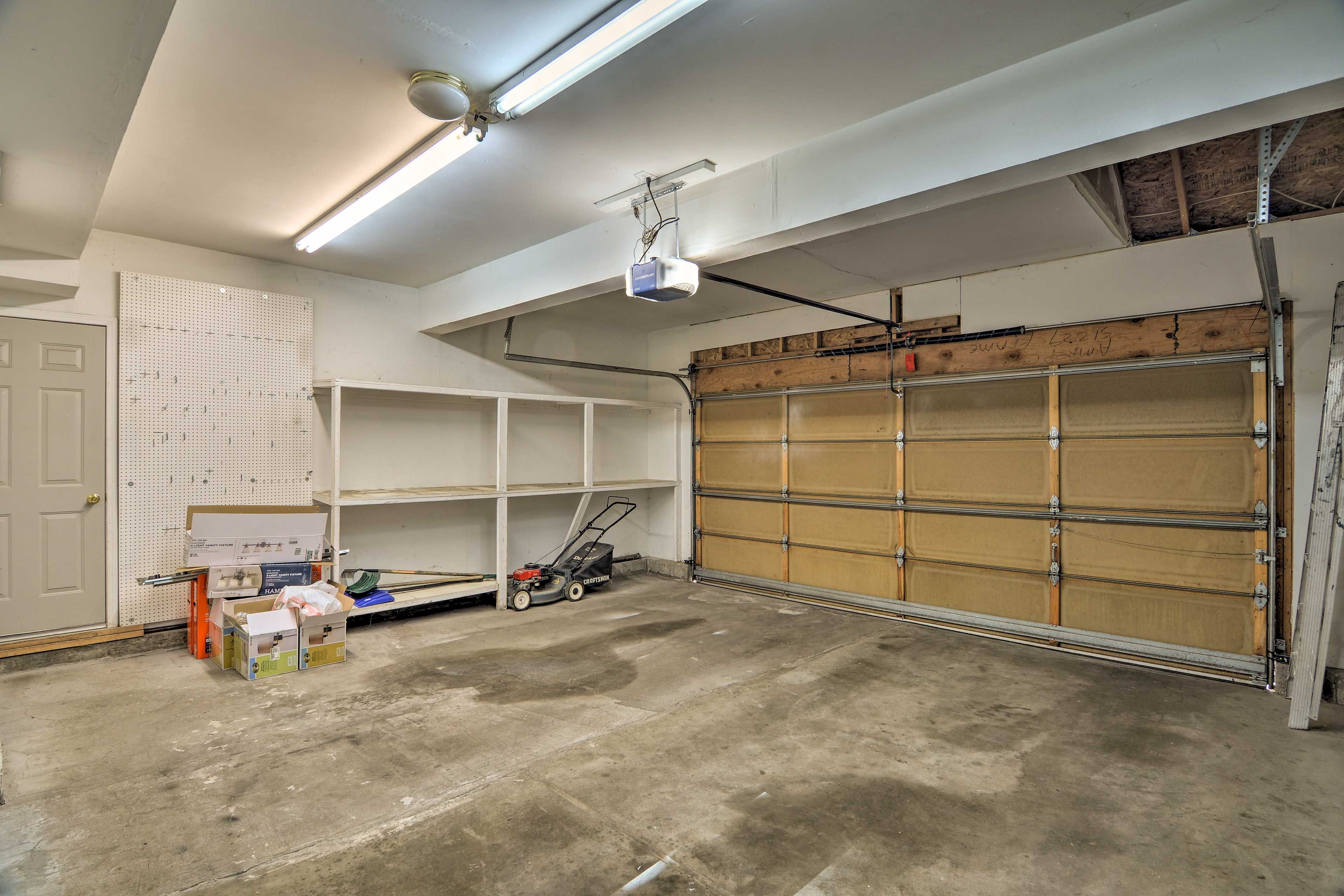 Garage | Parking for 2 Vehicles
