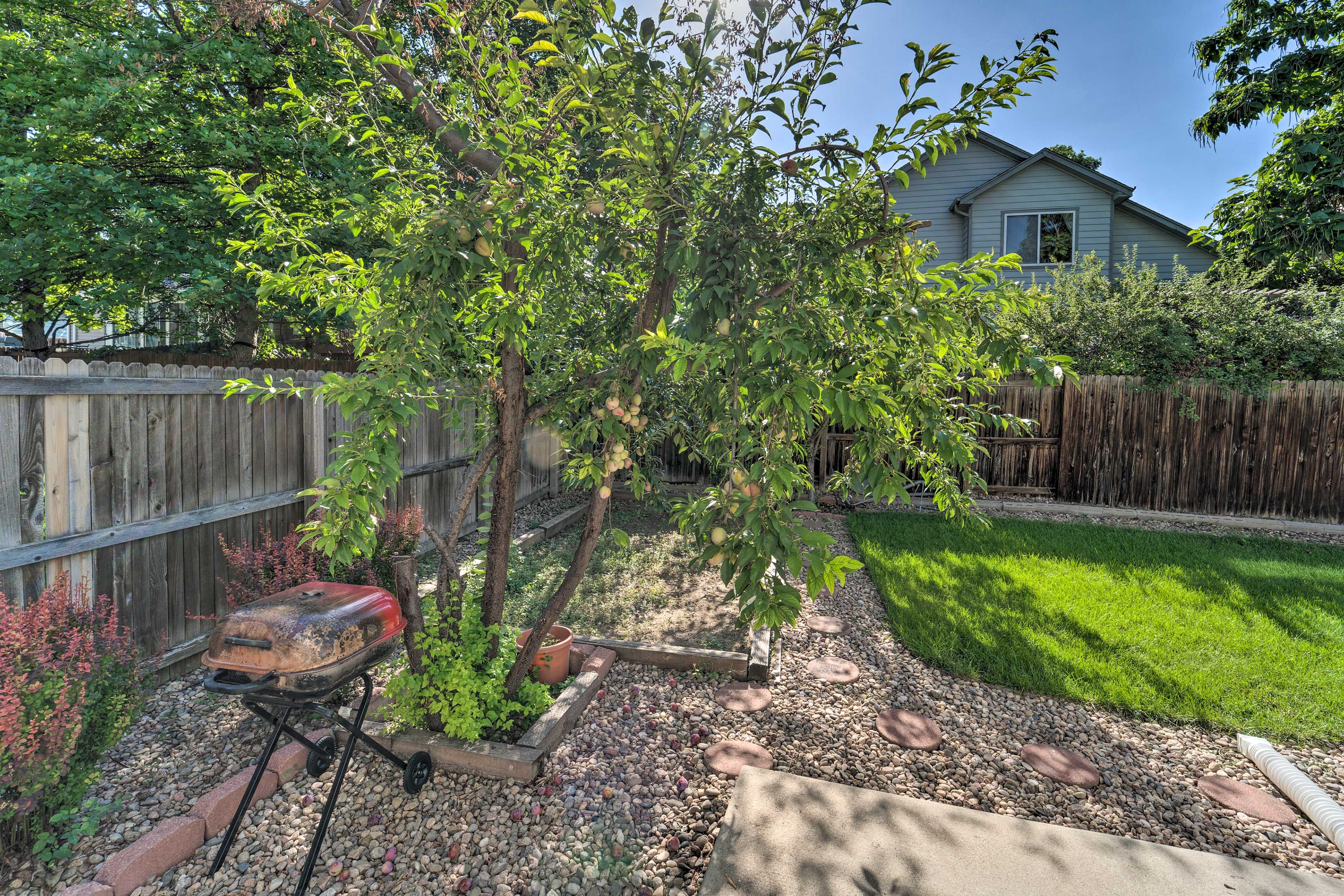 Property Exterior | Fenced-In Yard