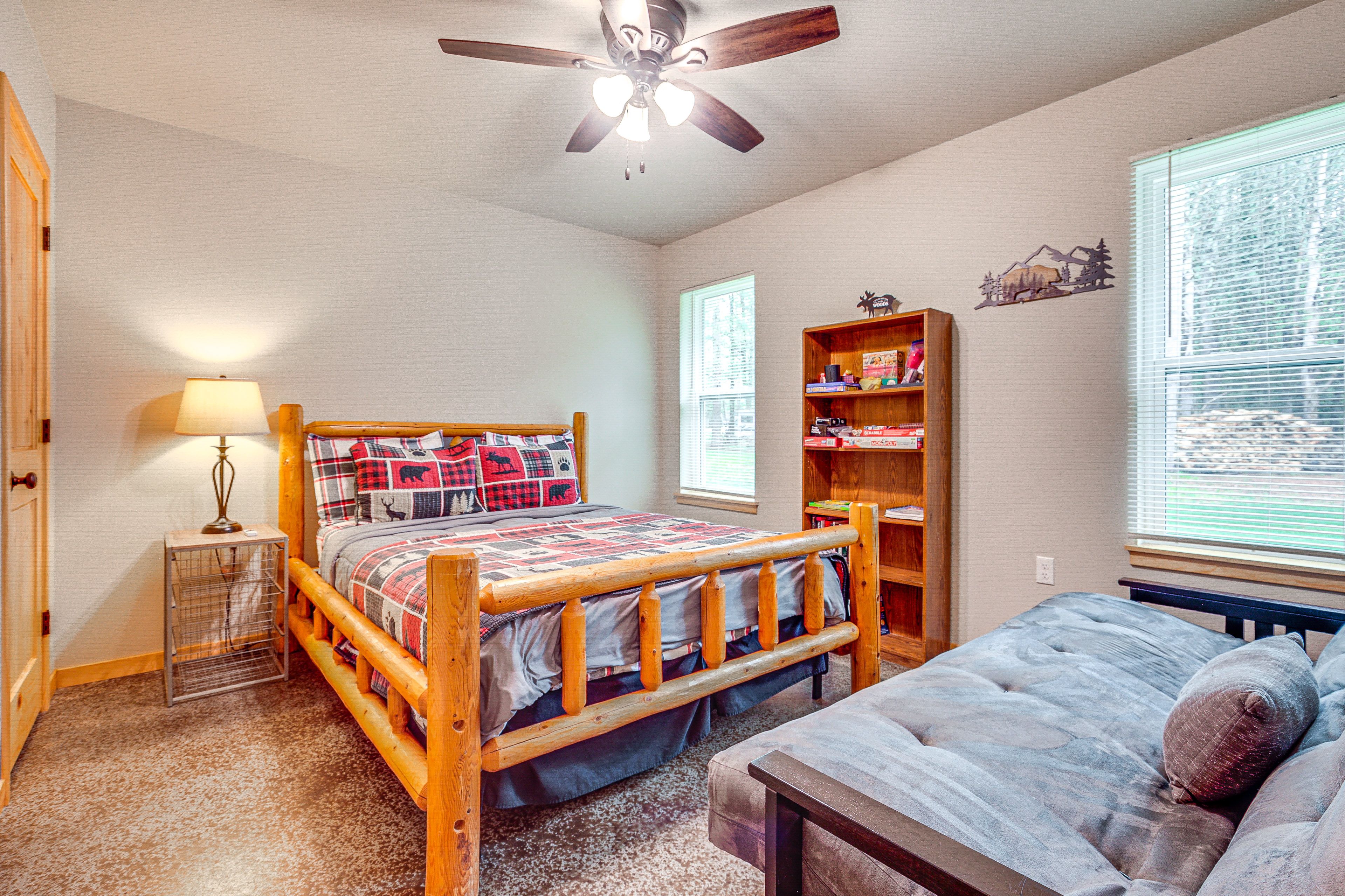 Bedroom 3 | Queen Bed | Futon