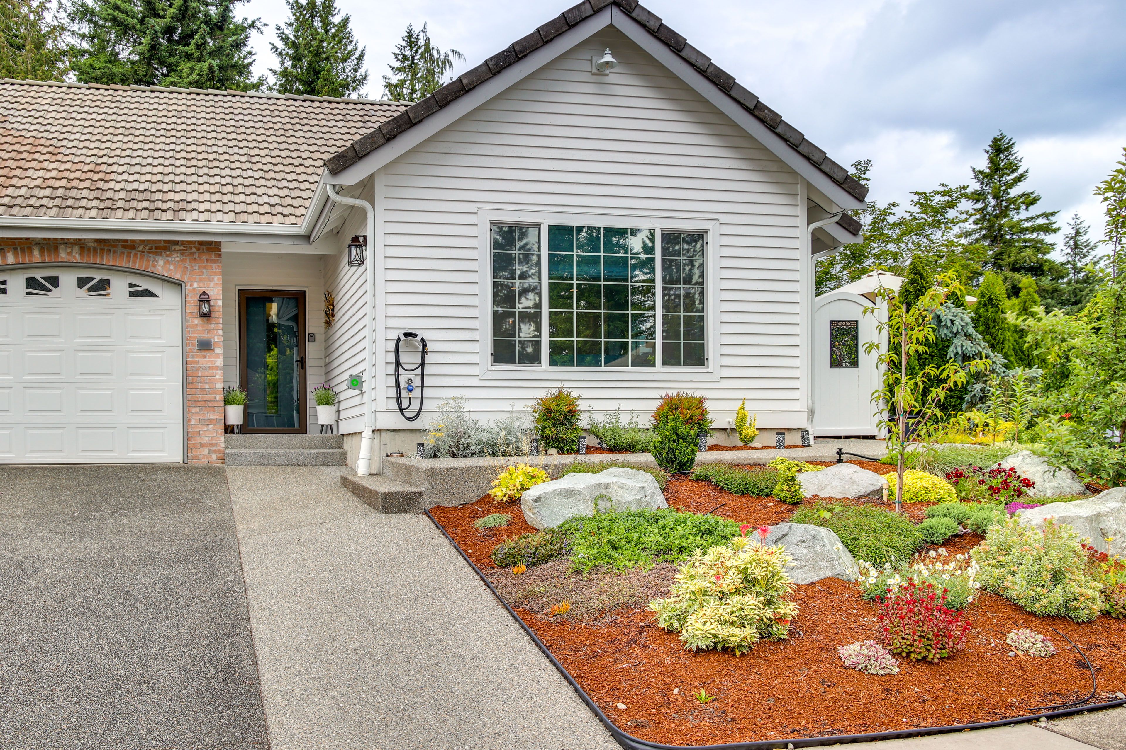 Parking | Driveway (1 Vehicle) | EV Charging Port