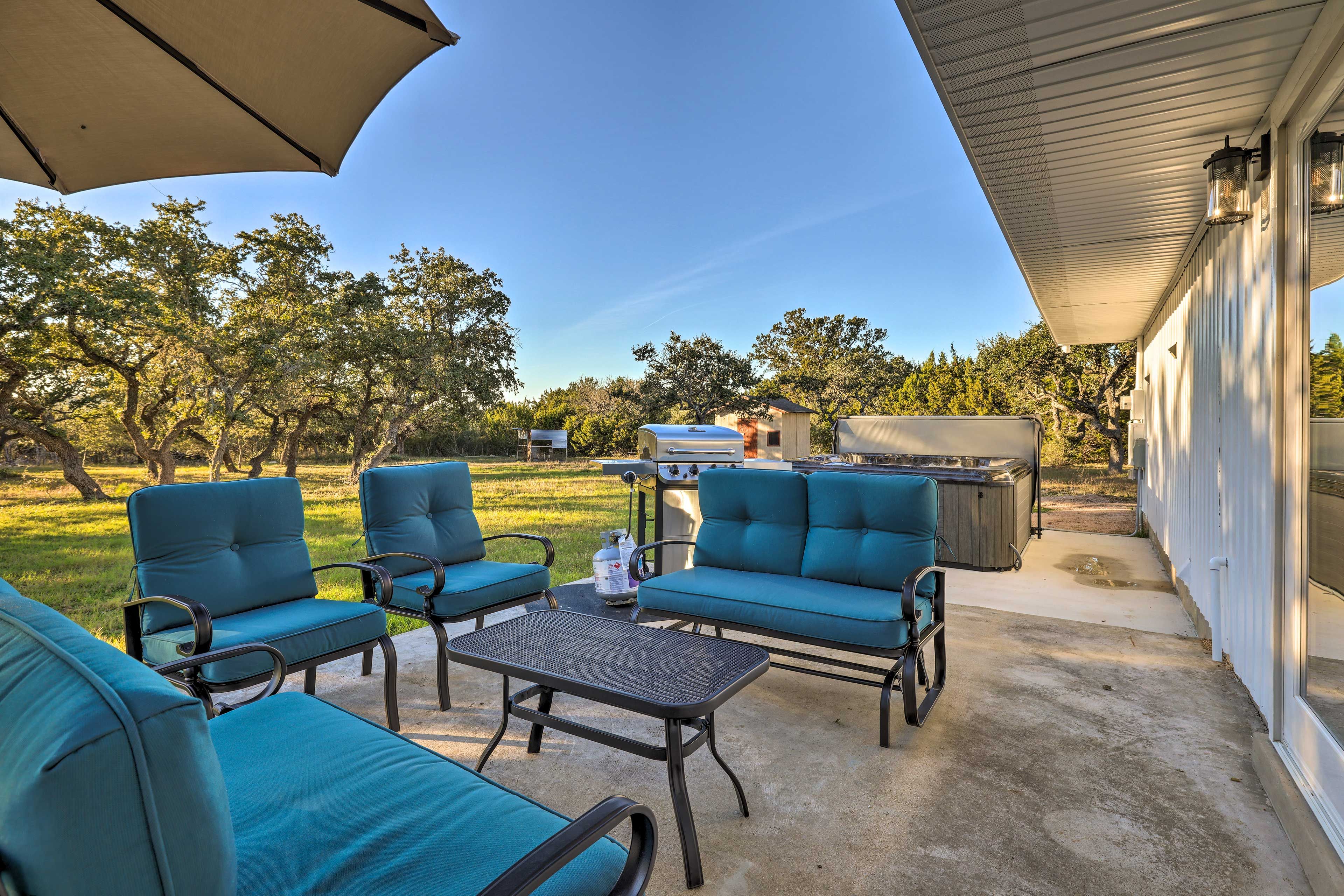 Fischer Vacation Rental | 3BR | 2BA | Step-Free Access | 1,768 Sq Ft