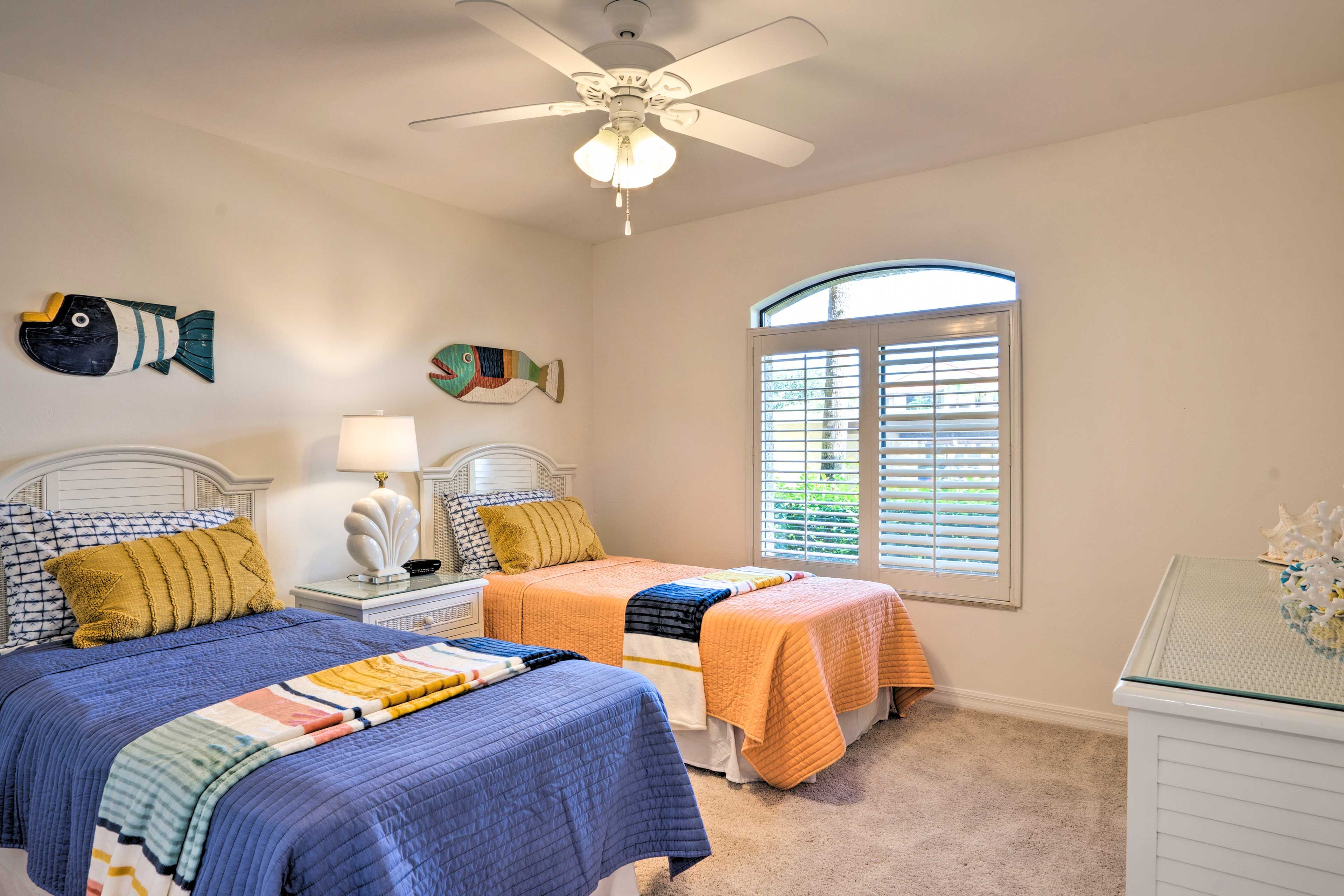 Bedroom 2 | 2 Twin Beds