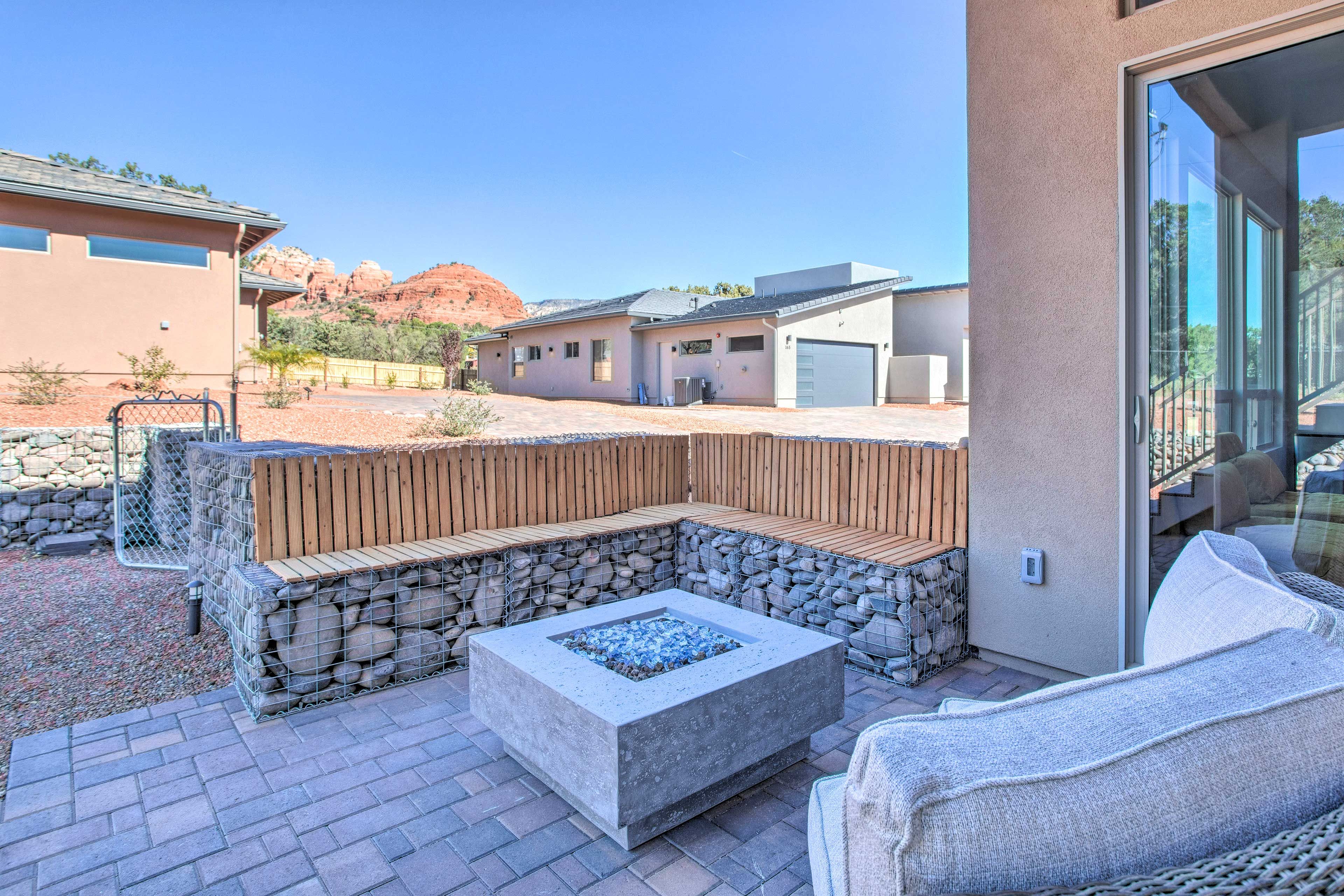 Outdoor Space | Gas Fire Pit