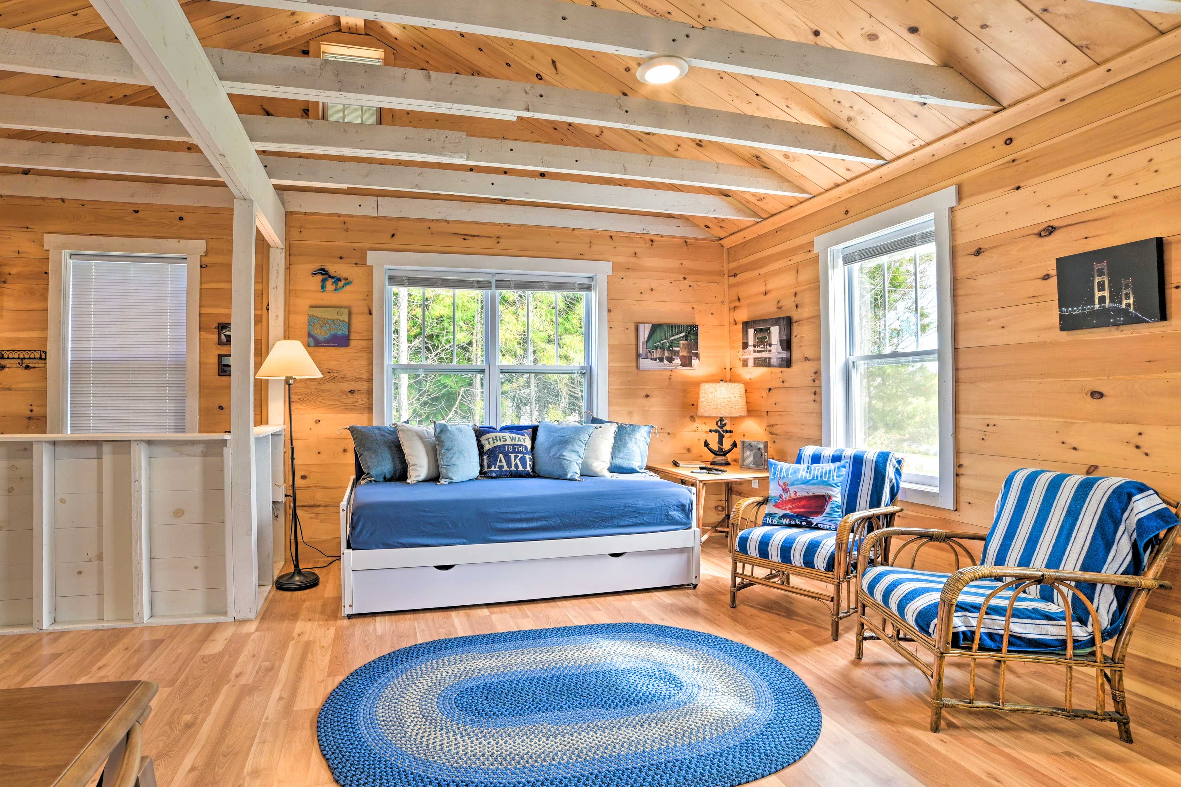 Living Room | Central Heating & Air Conditioning