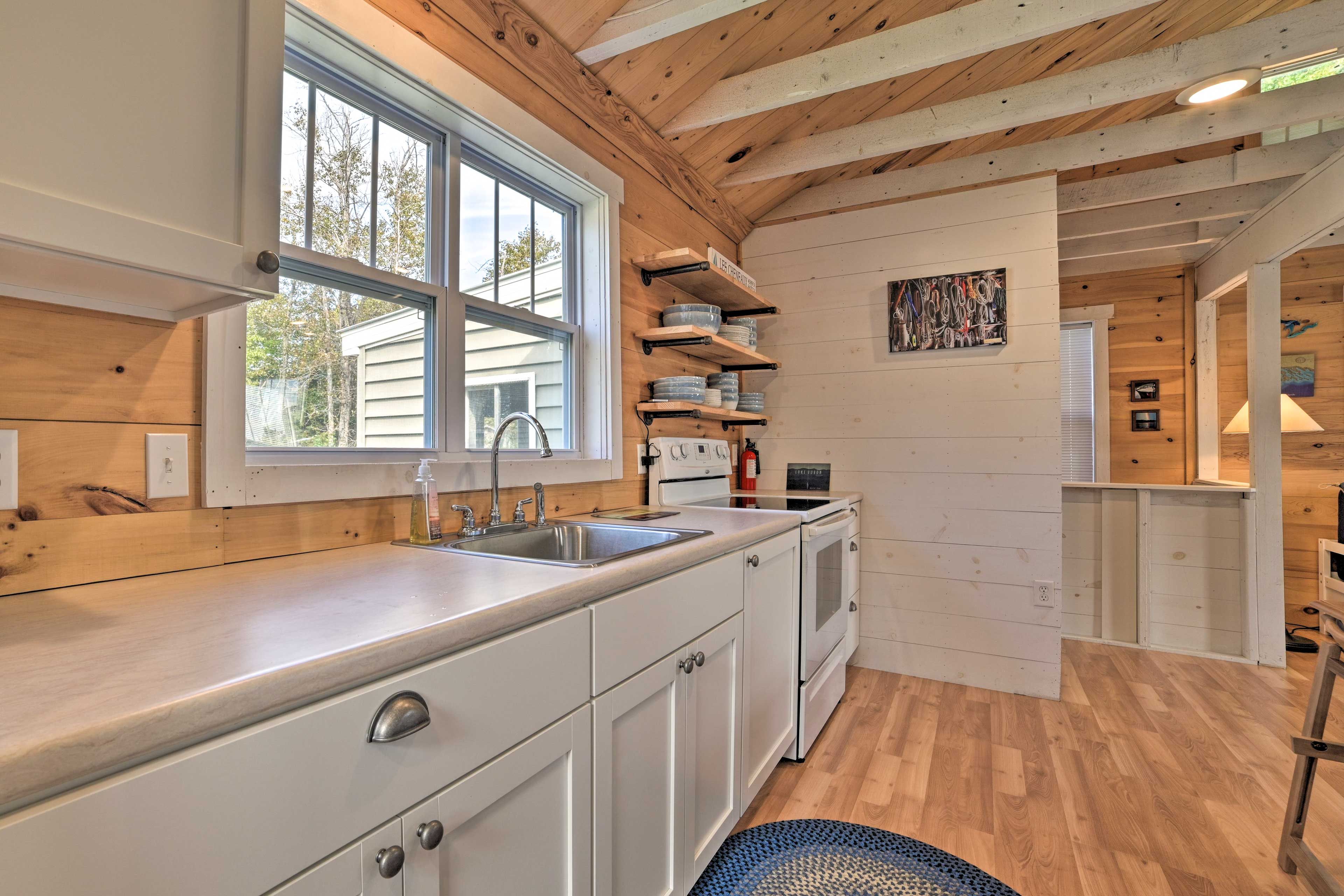 Well-Equipped Kitchen