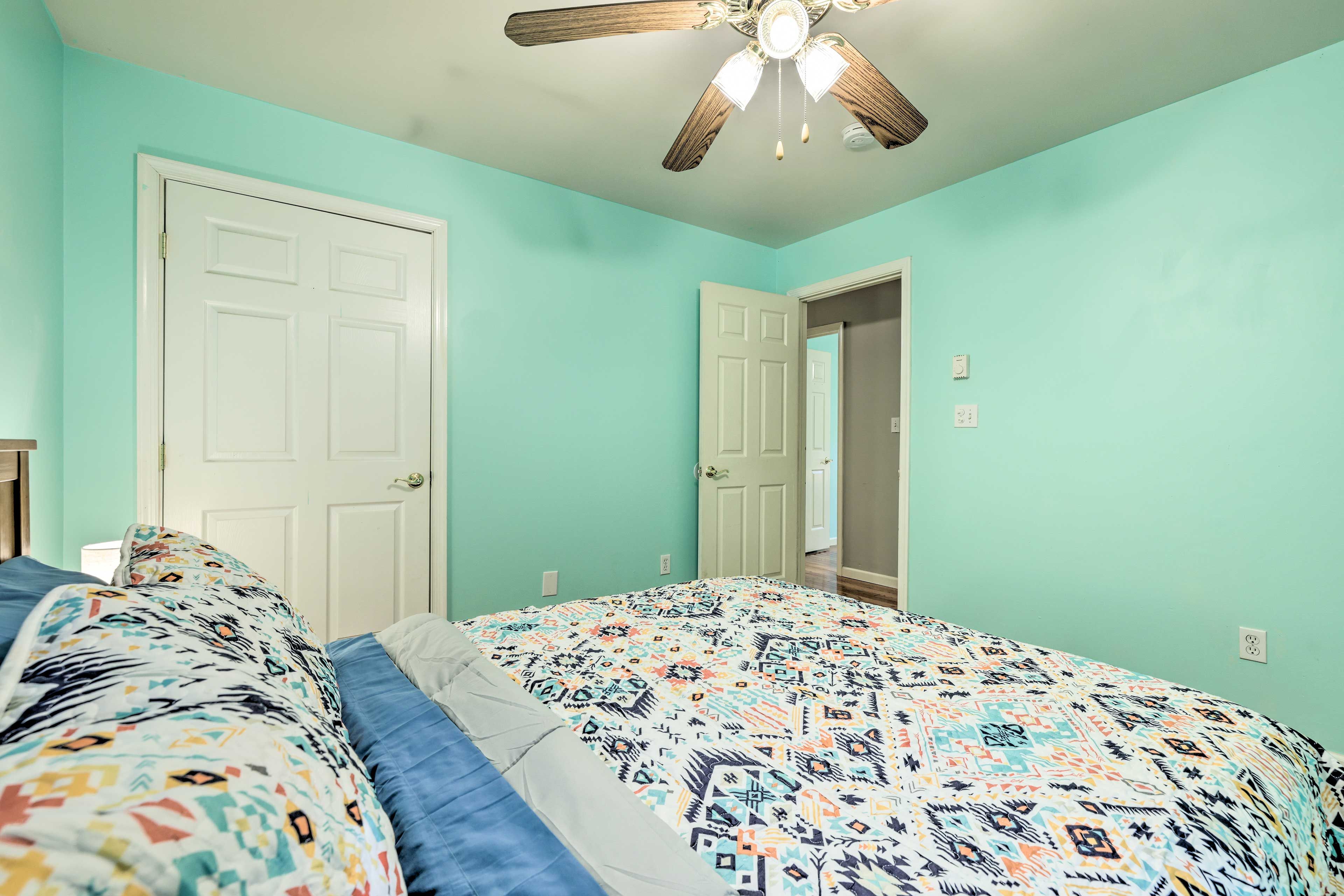 Bedroom 2 | Natural Light