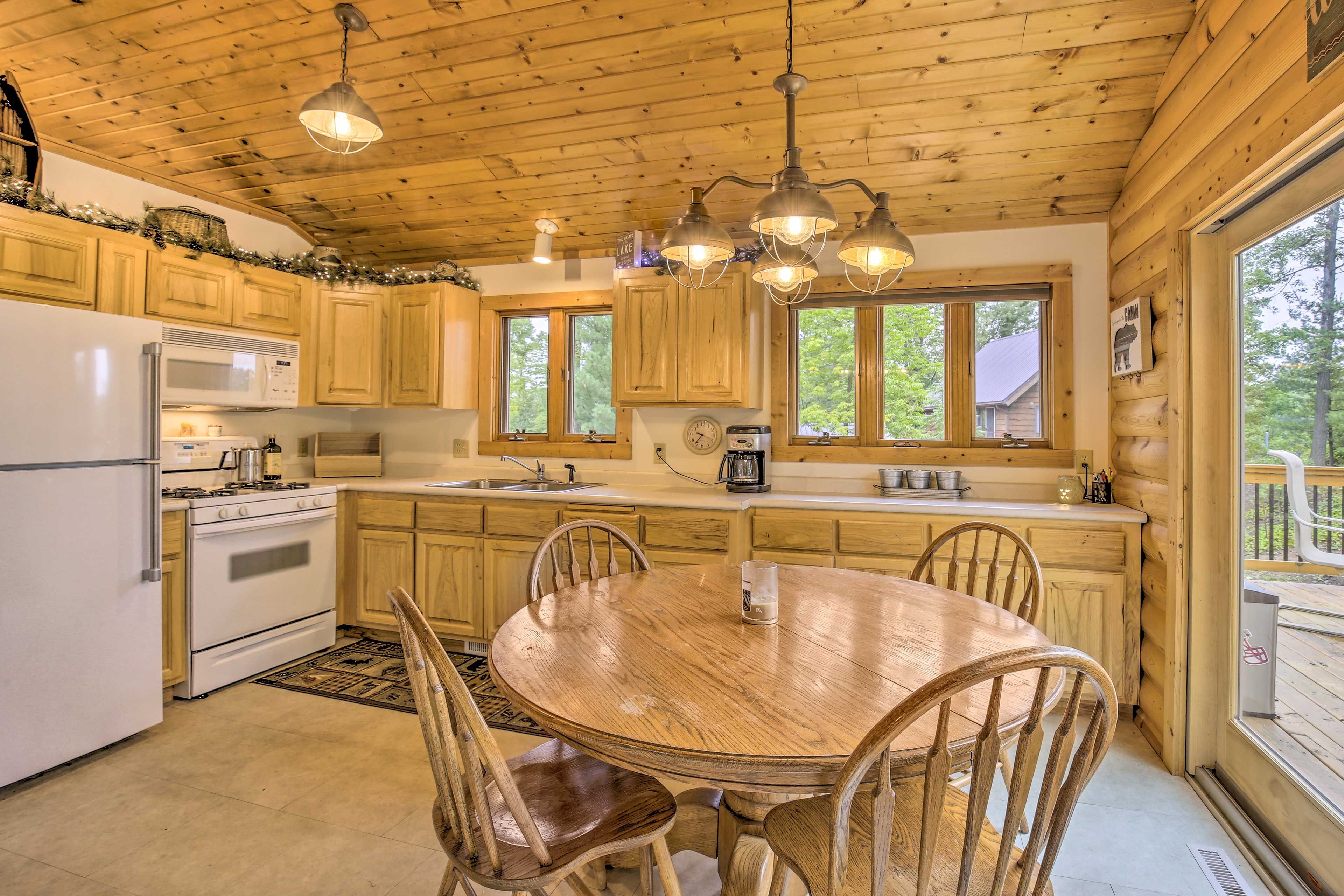 Kitchen | Fully Equipped | Cooking Basics