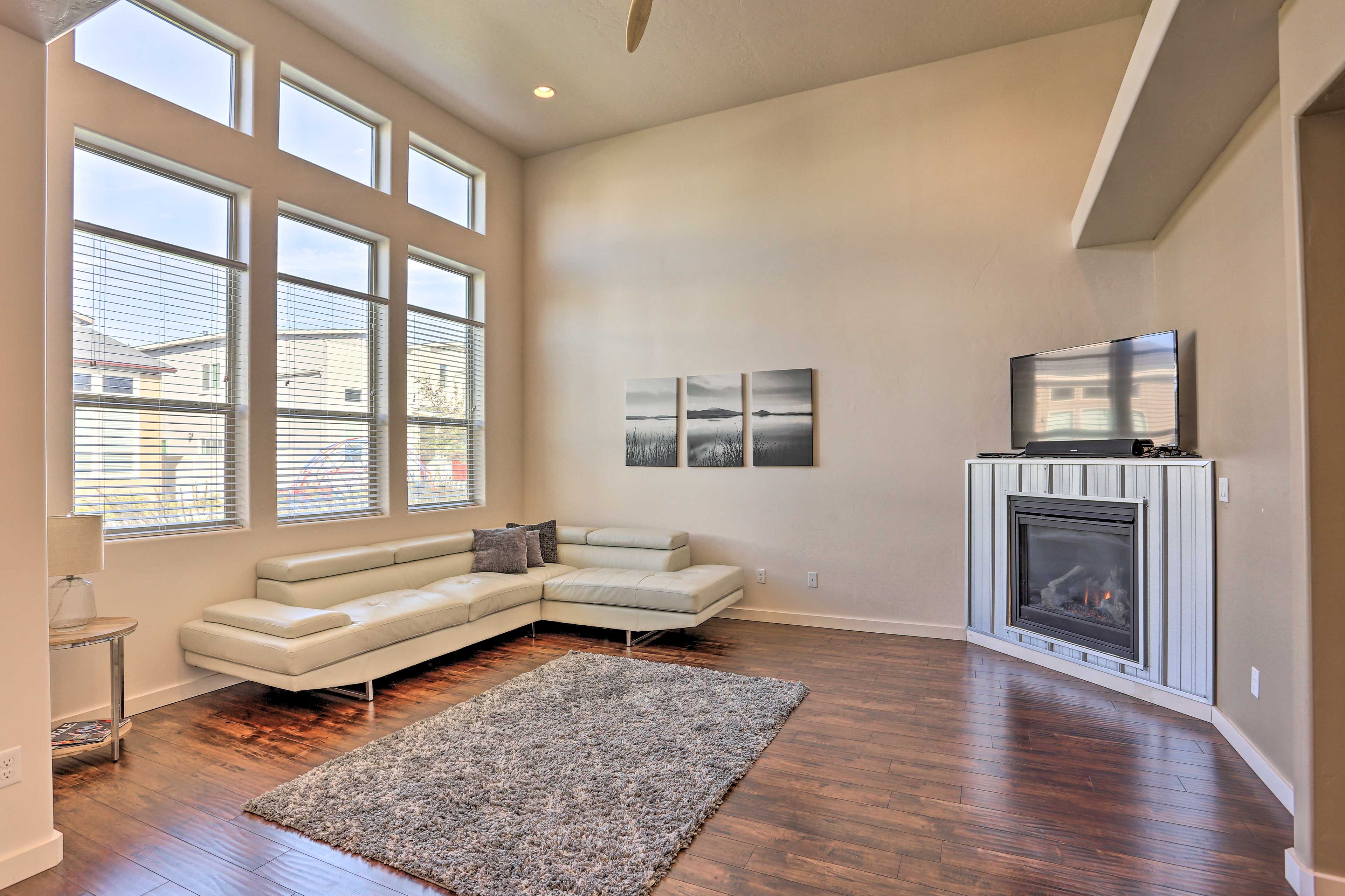 Living Room | Main Floor | Free WiFi | 1,610 Sq Ft