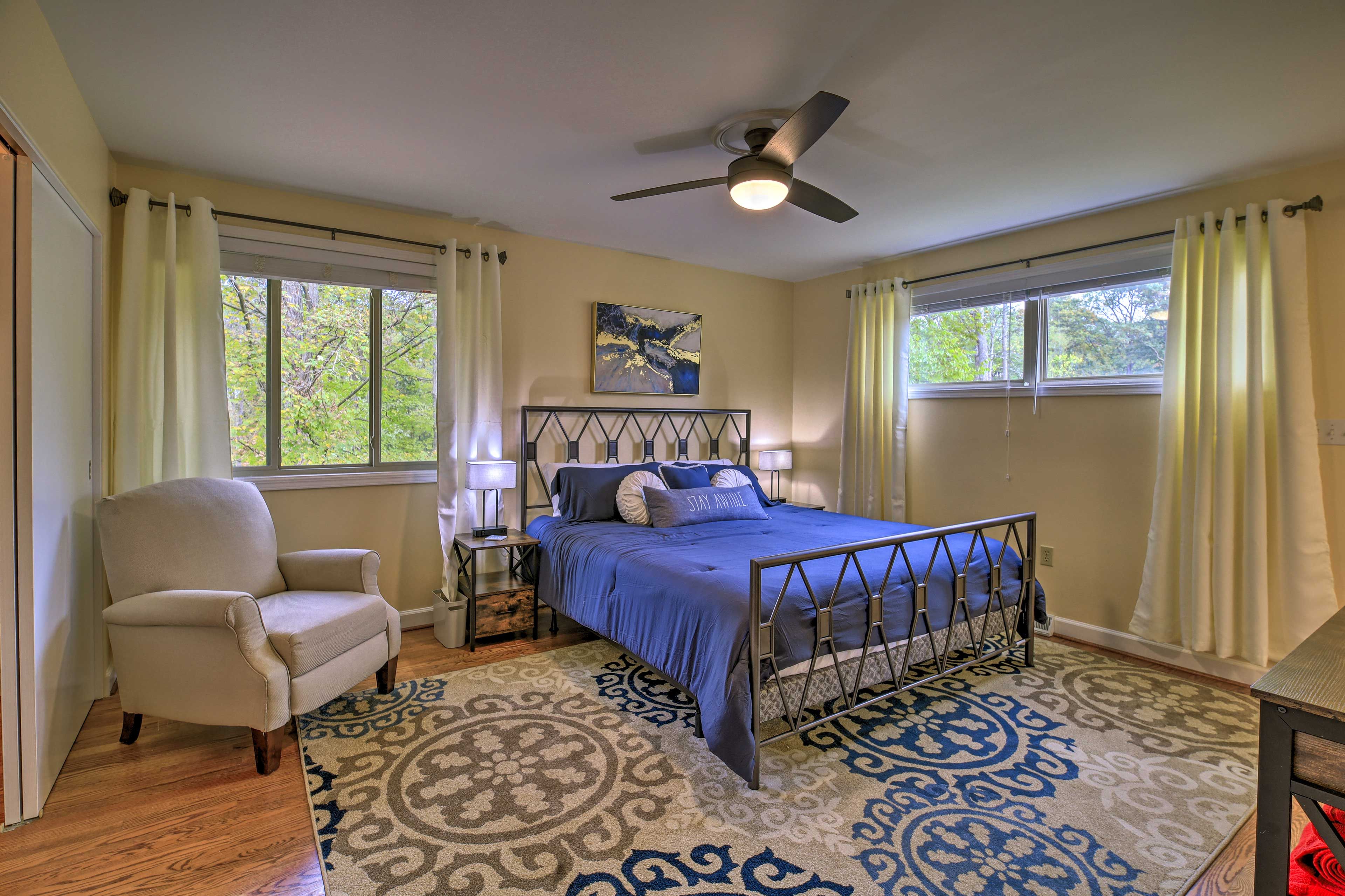Bedroom 2 | King Bed | Main Level