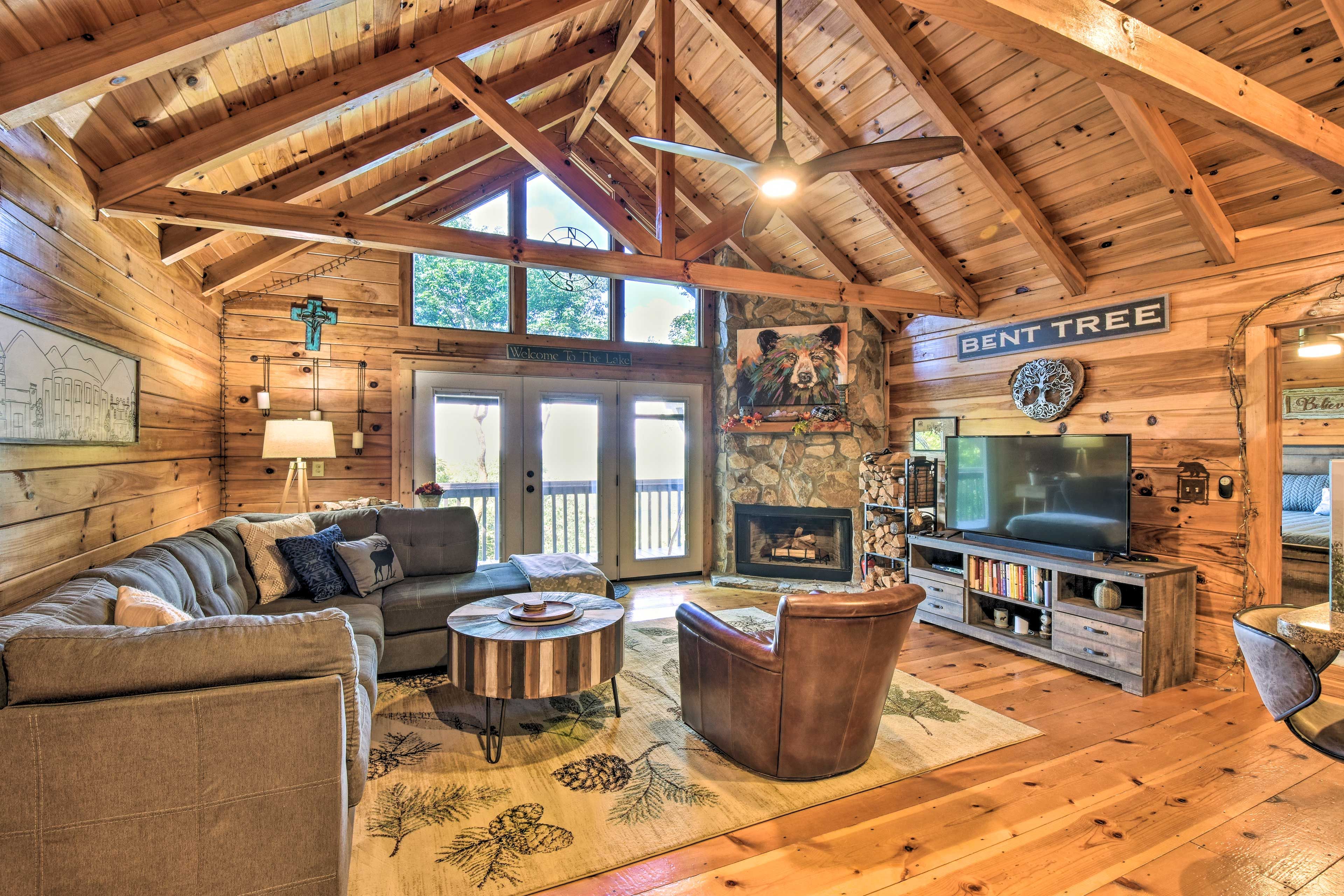 Main Living Space | Central A/C | Free WiFi