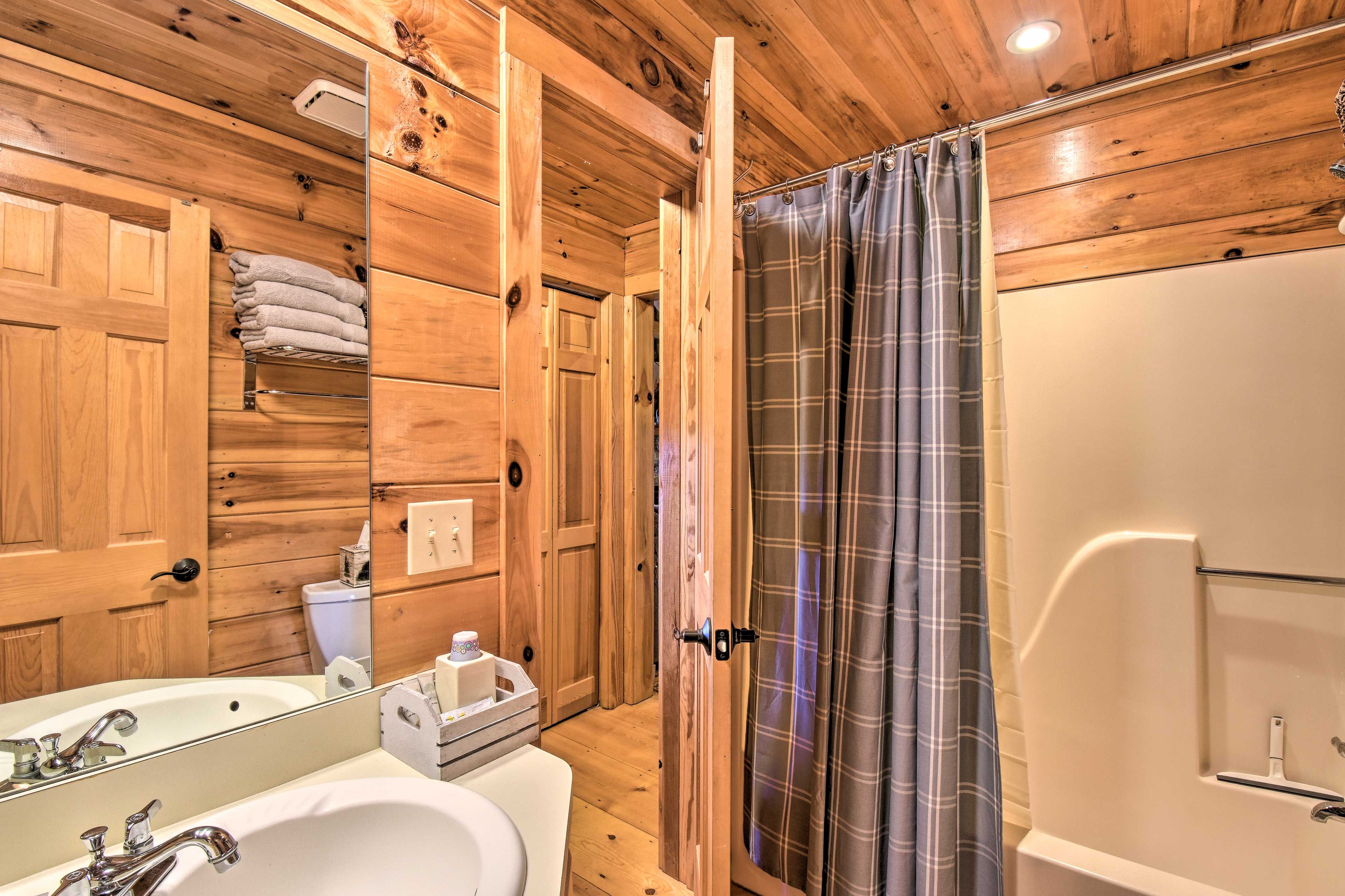 Full Bathroom