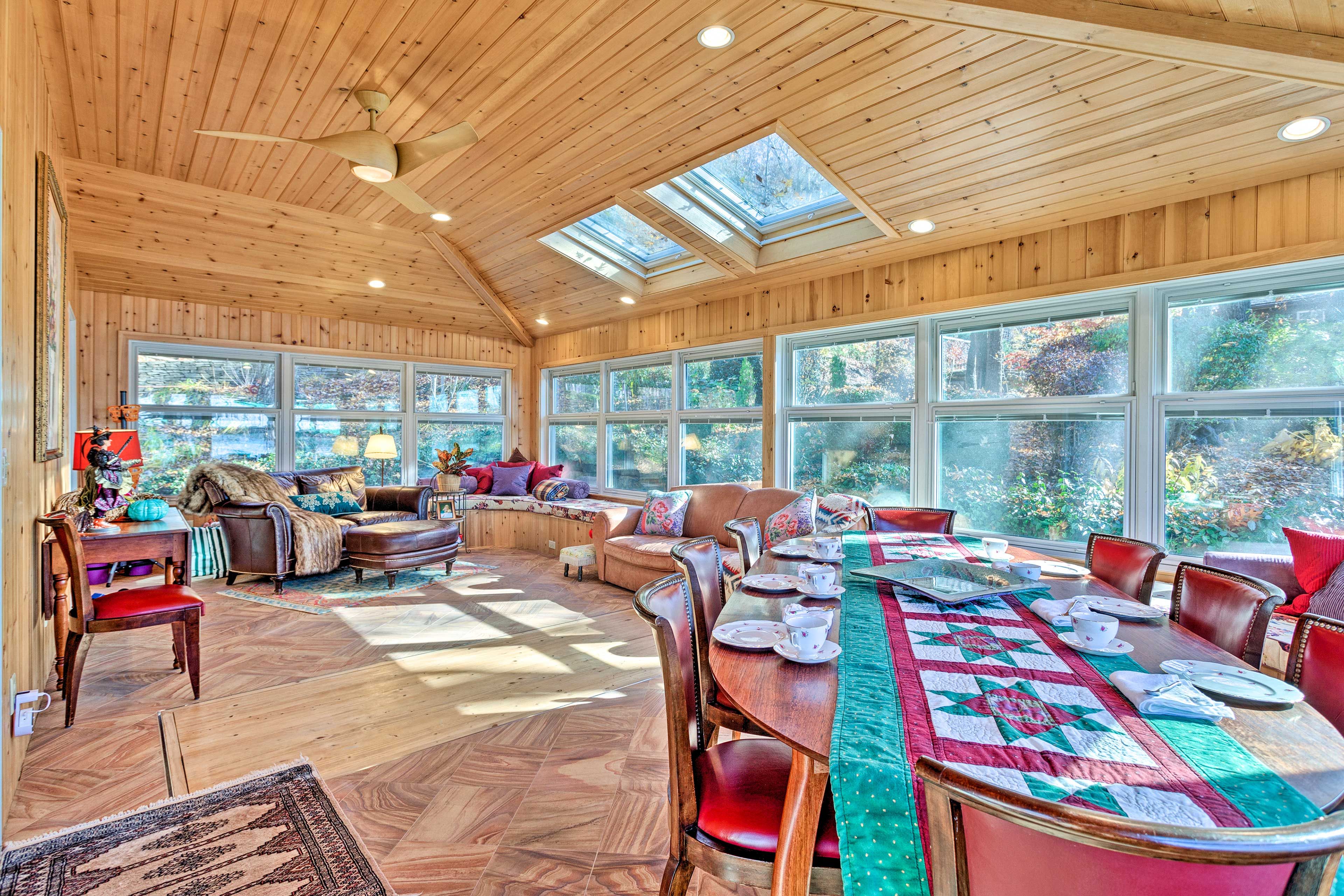 Sunroom | 1st Floor | 10-Person Dining Table