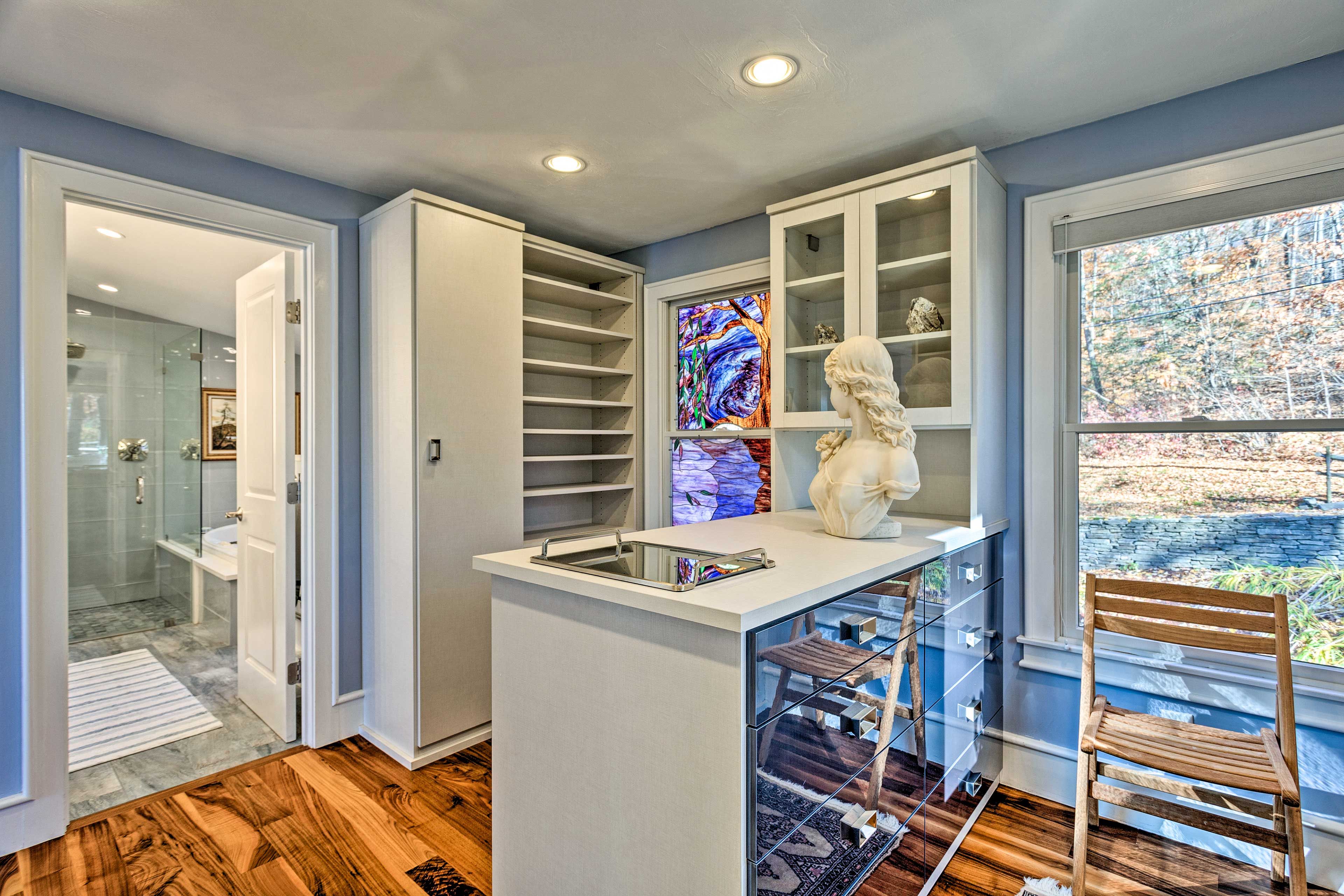 Full En-Suite Bathroom | 2nd Floor | Stairs Required | Heated Towel Bars