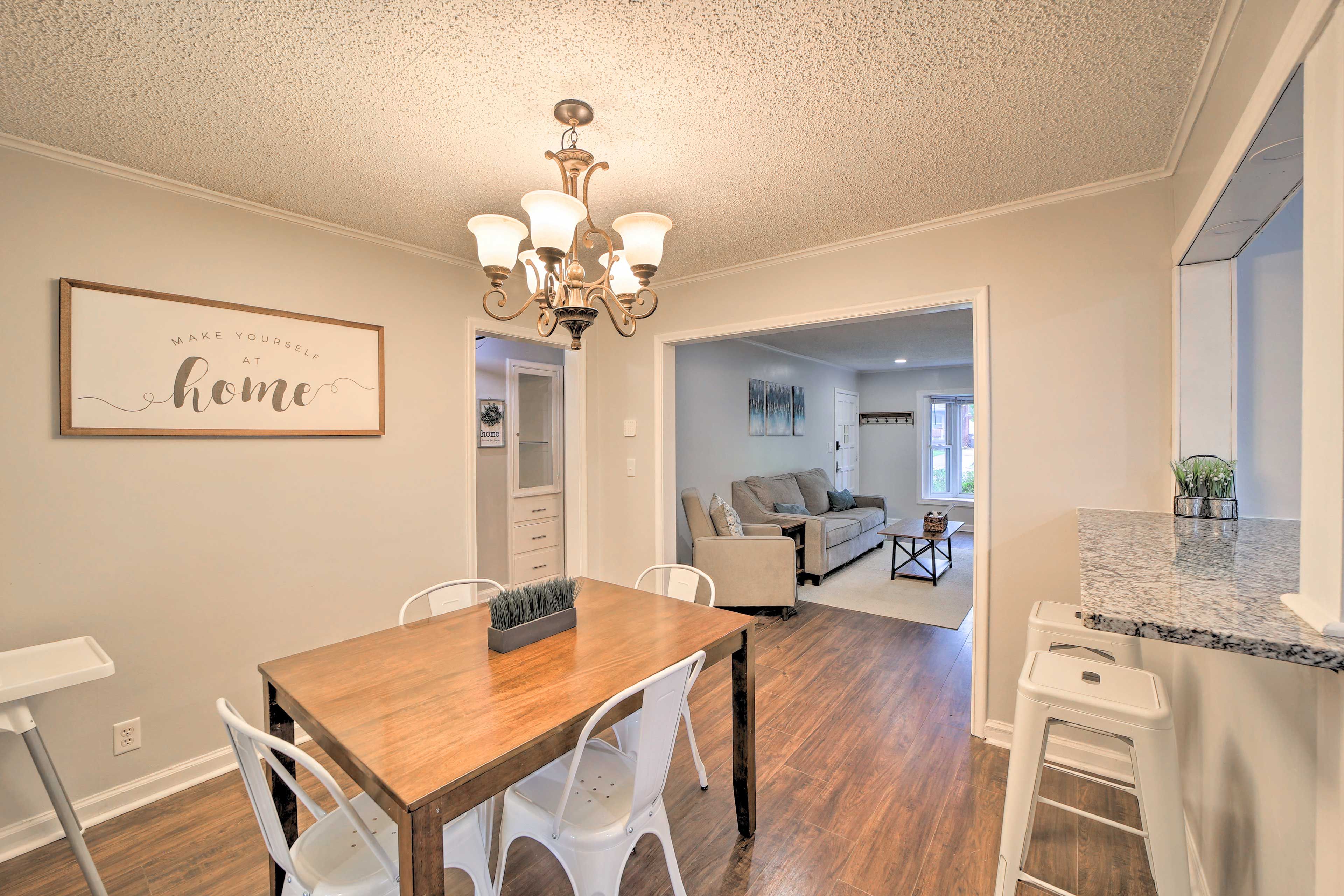 Dining Room | High Chair