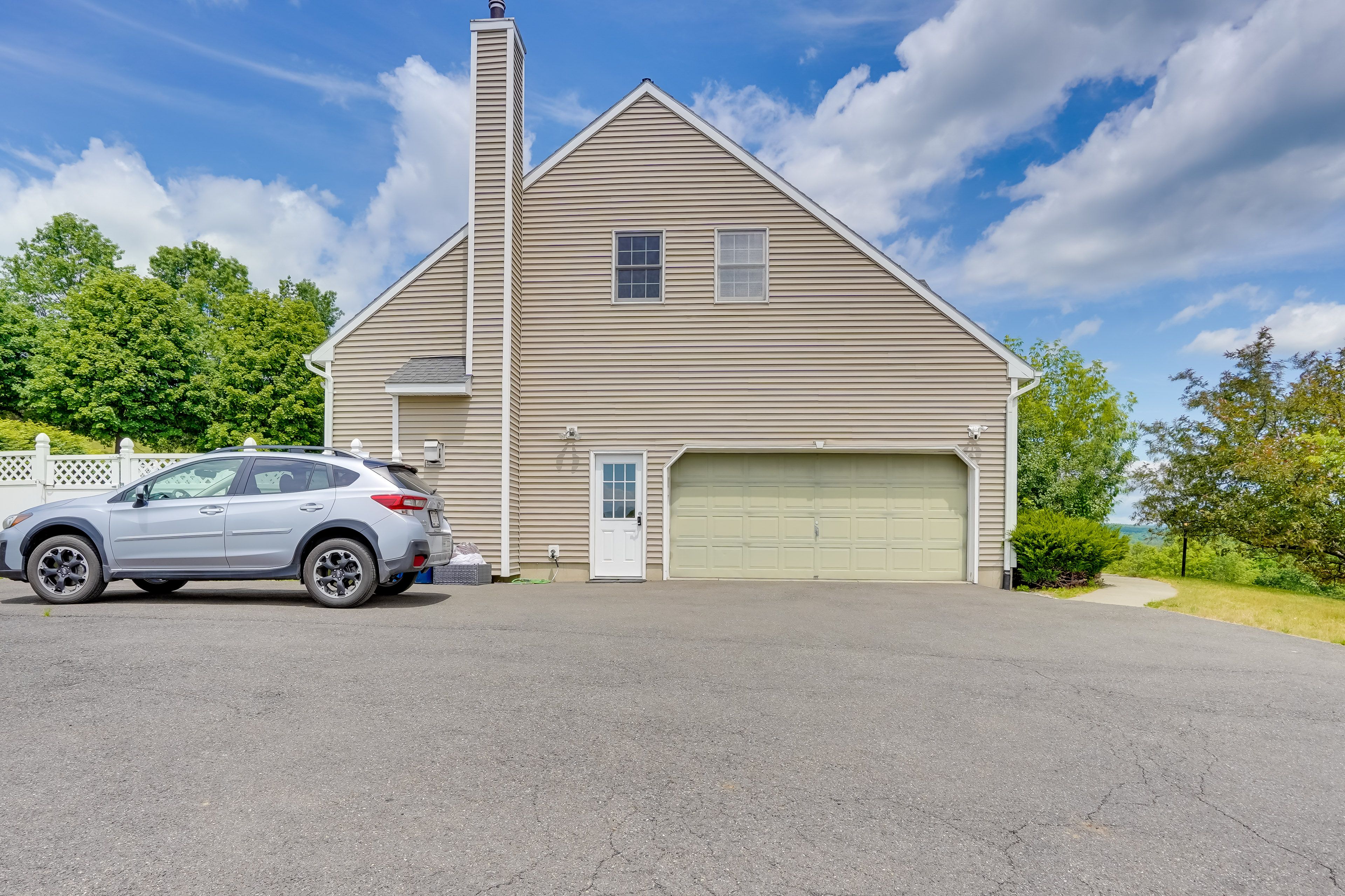 Private Exterior Space | Parking | Garage (1 Vehicle) | Driveway (3 Vehicles)