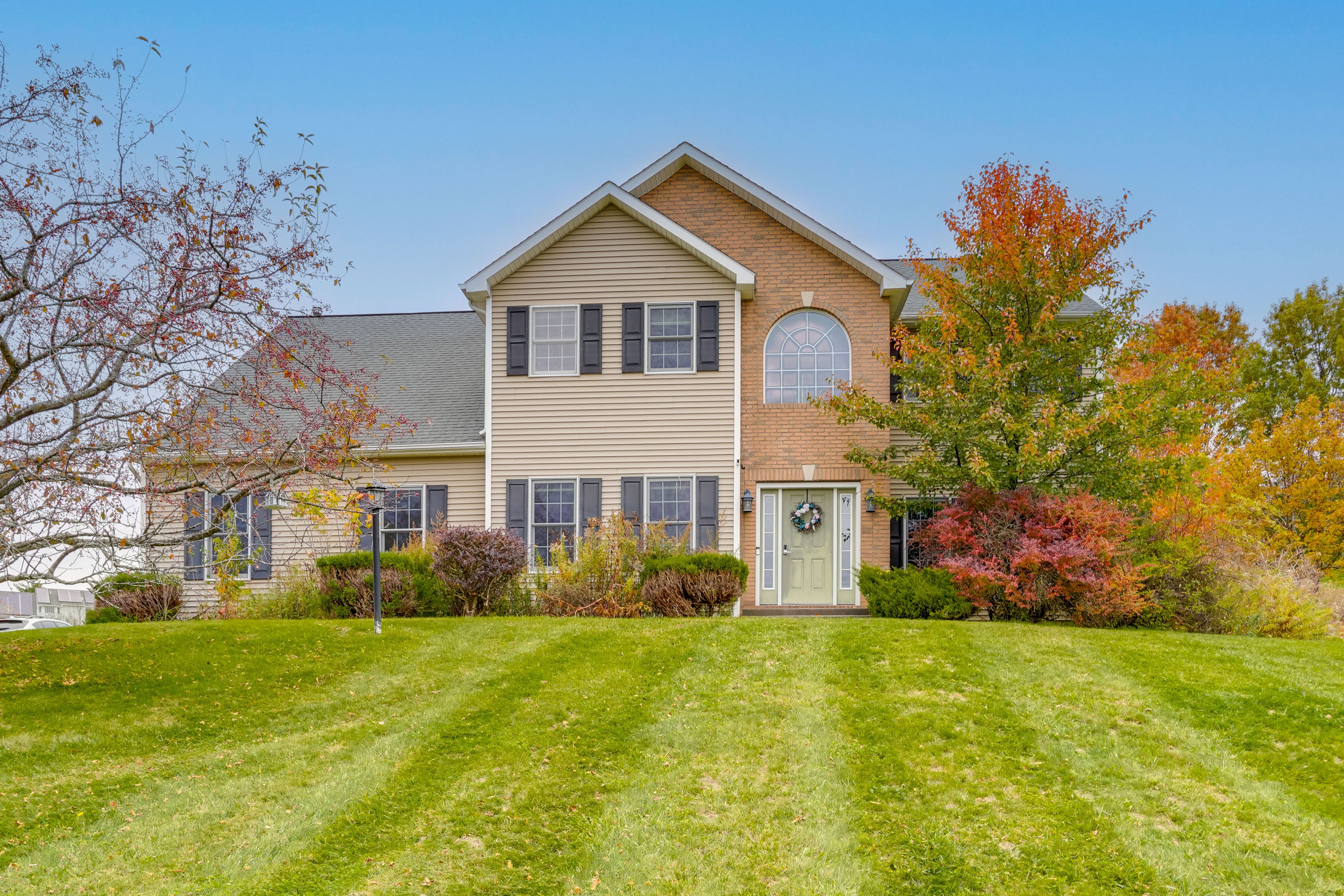 East Schodack Vacation Rental | 5BR | 2.5BA | Stairs Required To Access