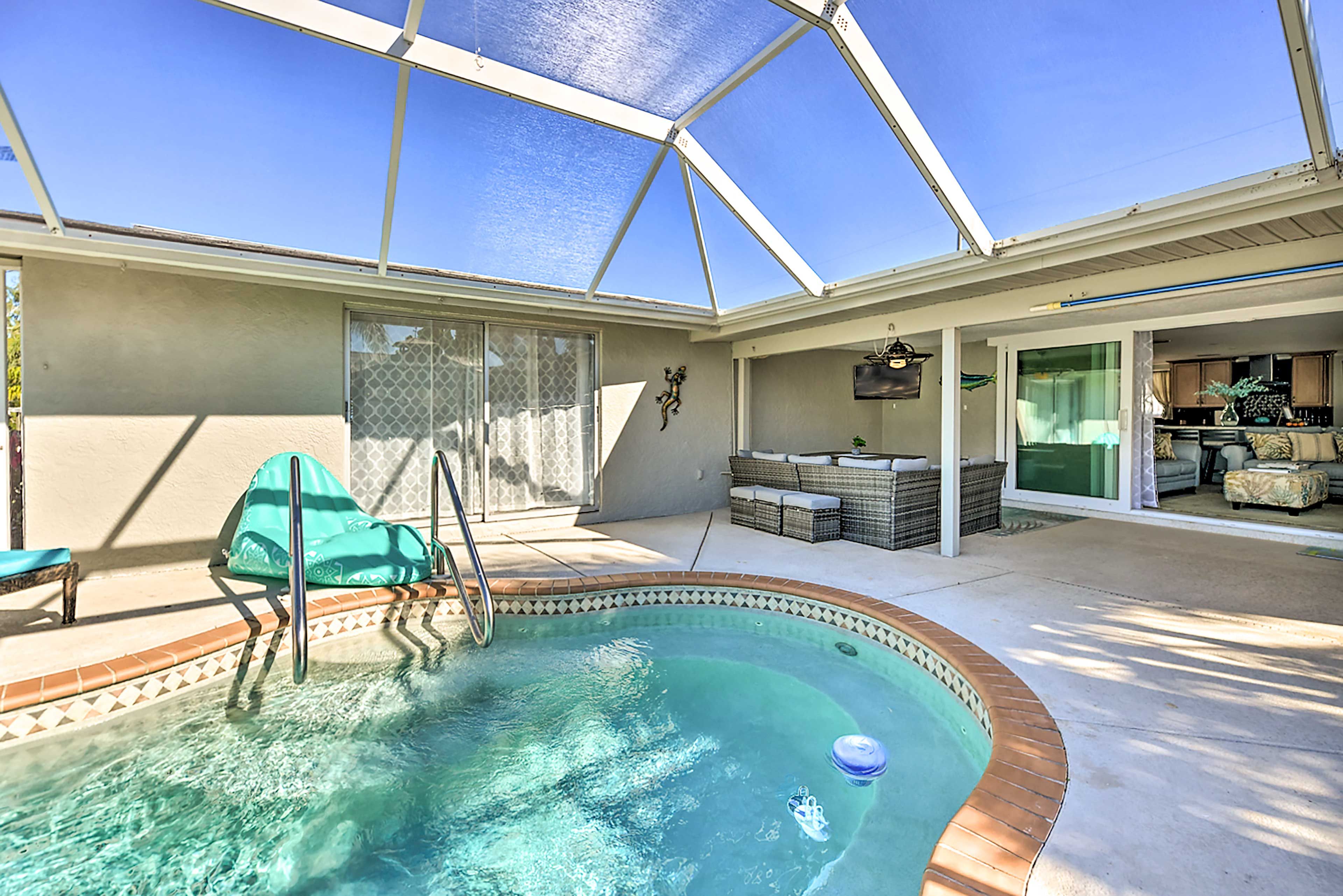 Screened-In Lanai