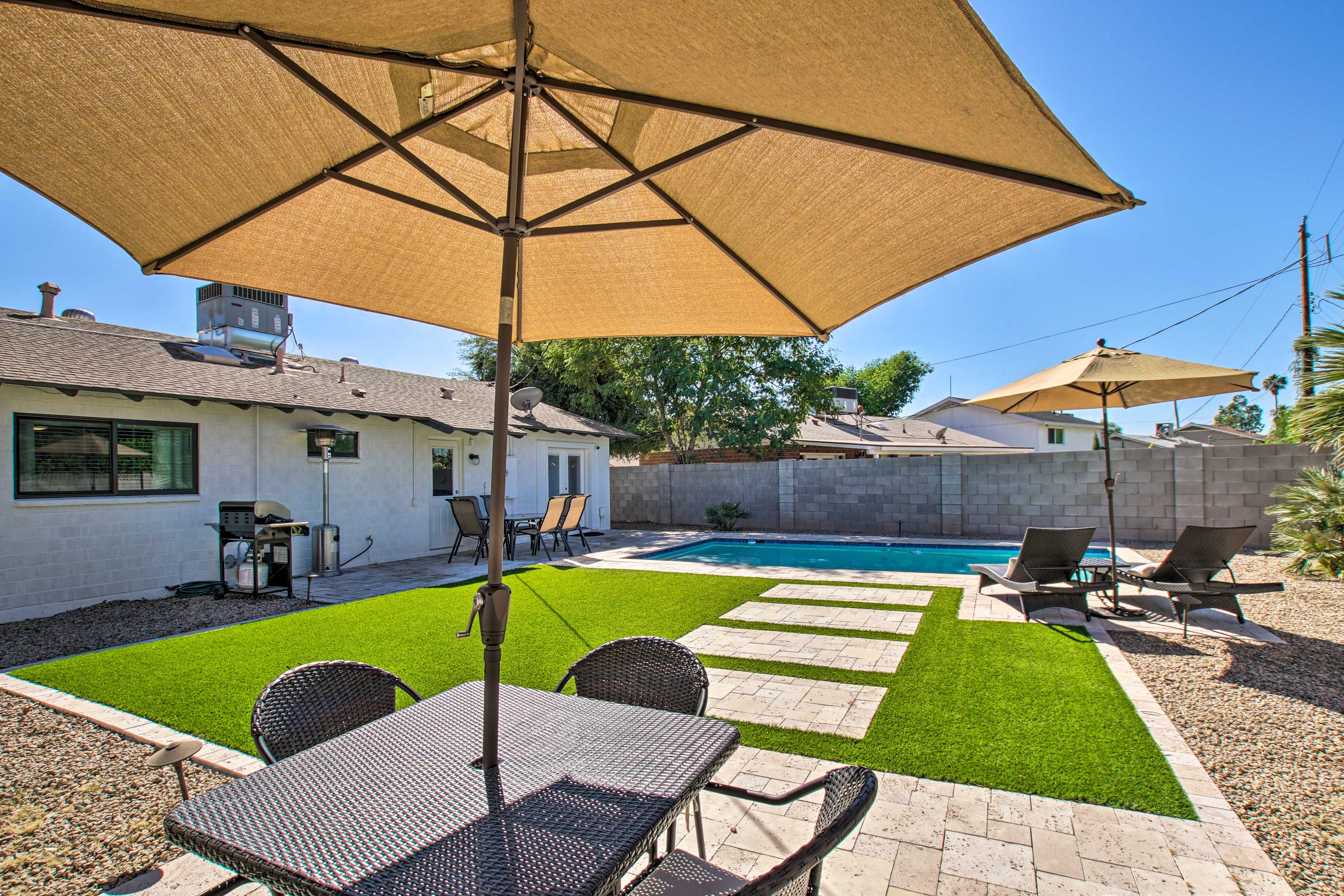 Private Yard | Wood-Burning Fire Pit