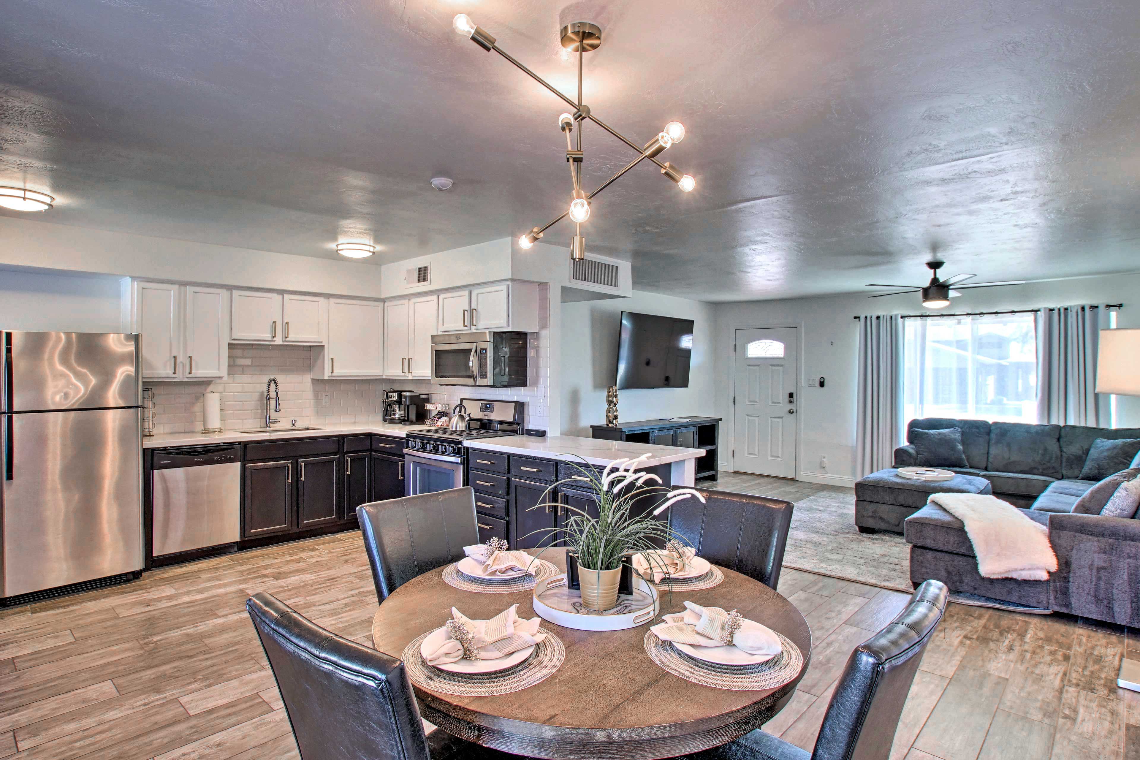 Scottsdale Vacation Rental | 3BR | 2BA | Step-Free Access | 1,300 Sq Ft