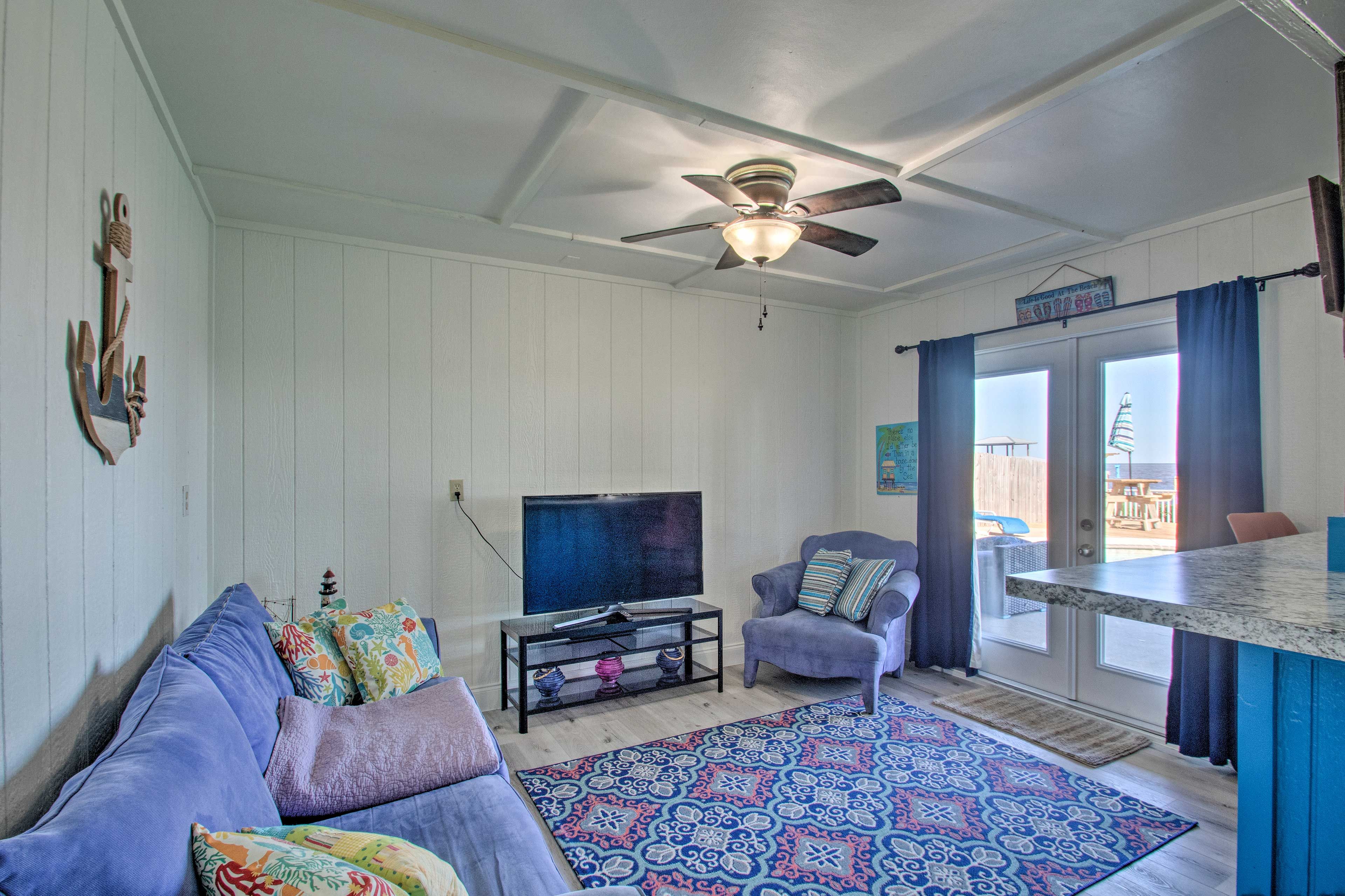 Gulf Shores Vacation Rental | Studio | 1BA | Step-Free Access | 650 Sq Ft