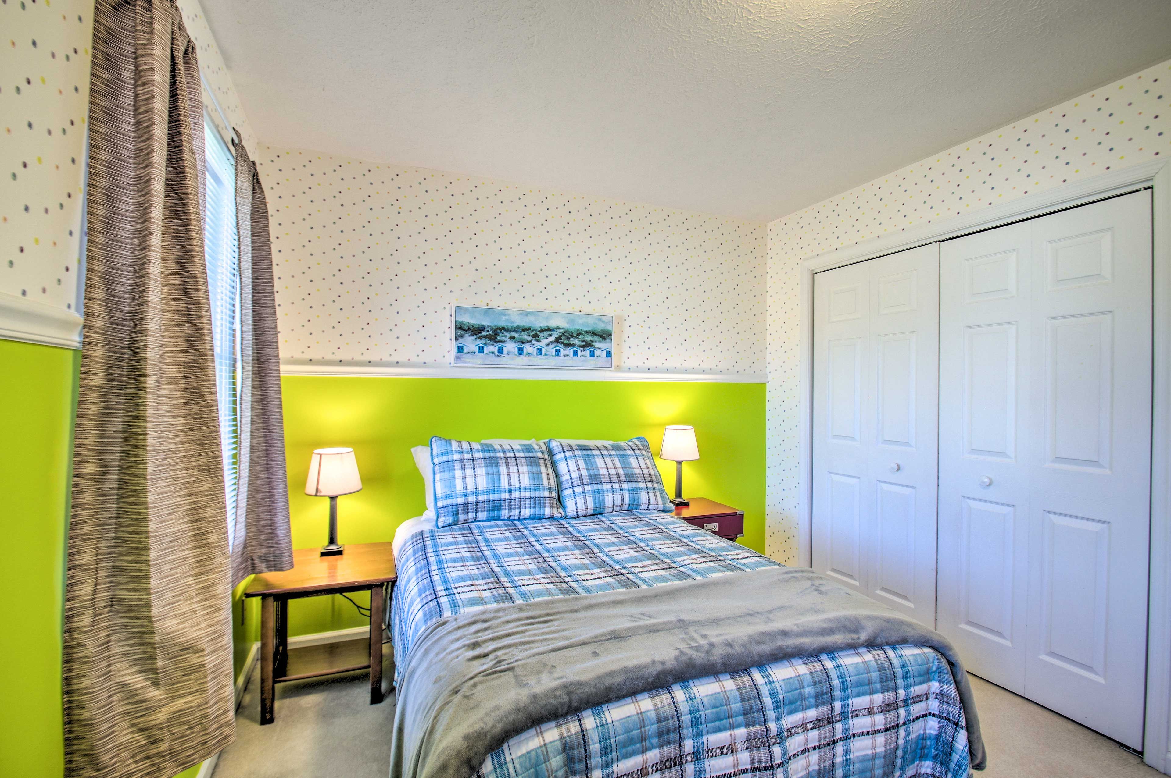 Bedroom 2 | 2nd Floor