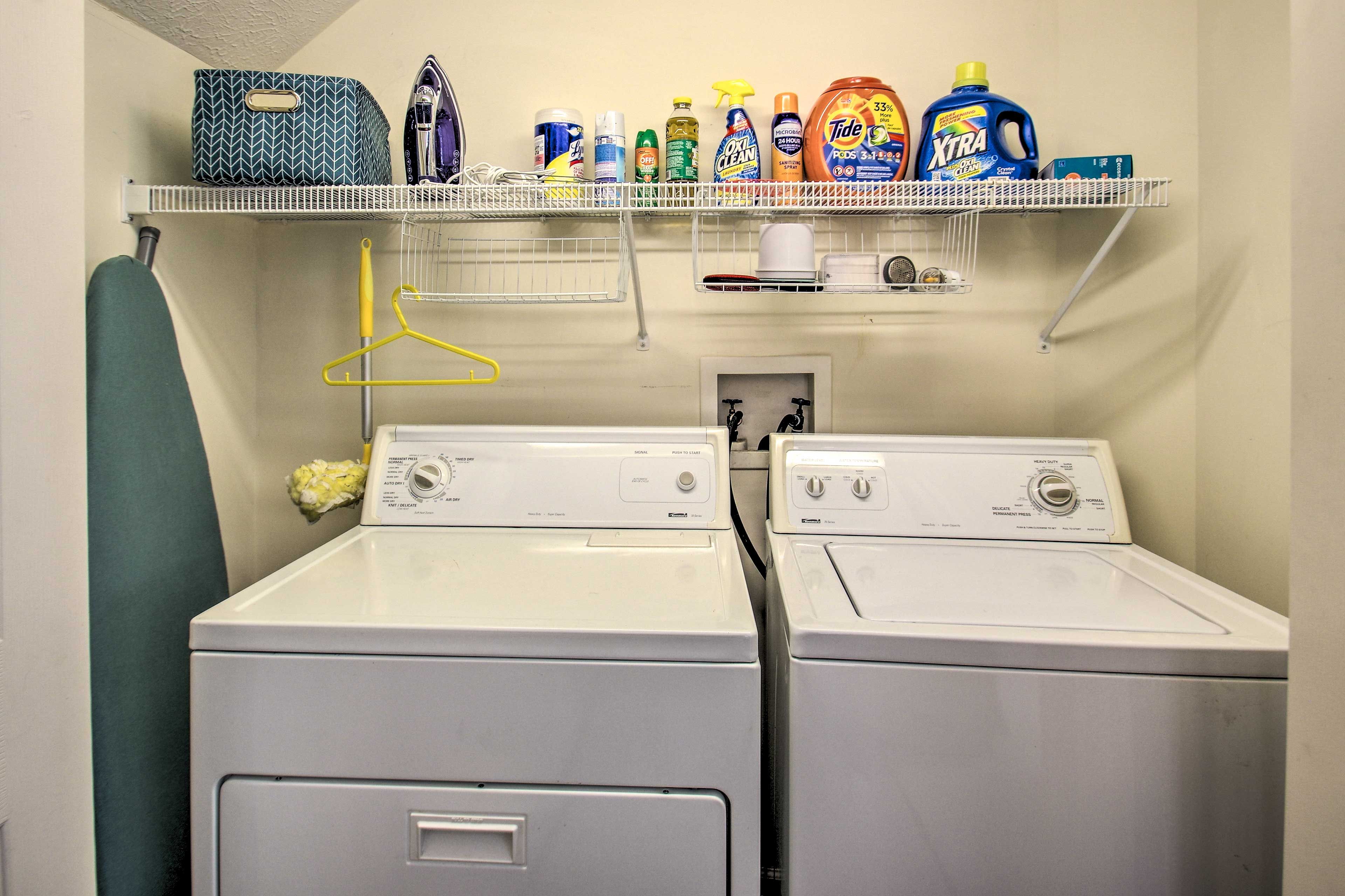 Laundry Closet | Washer & Dryer