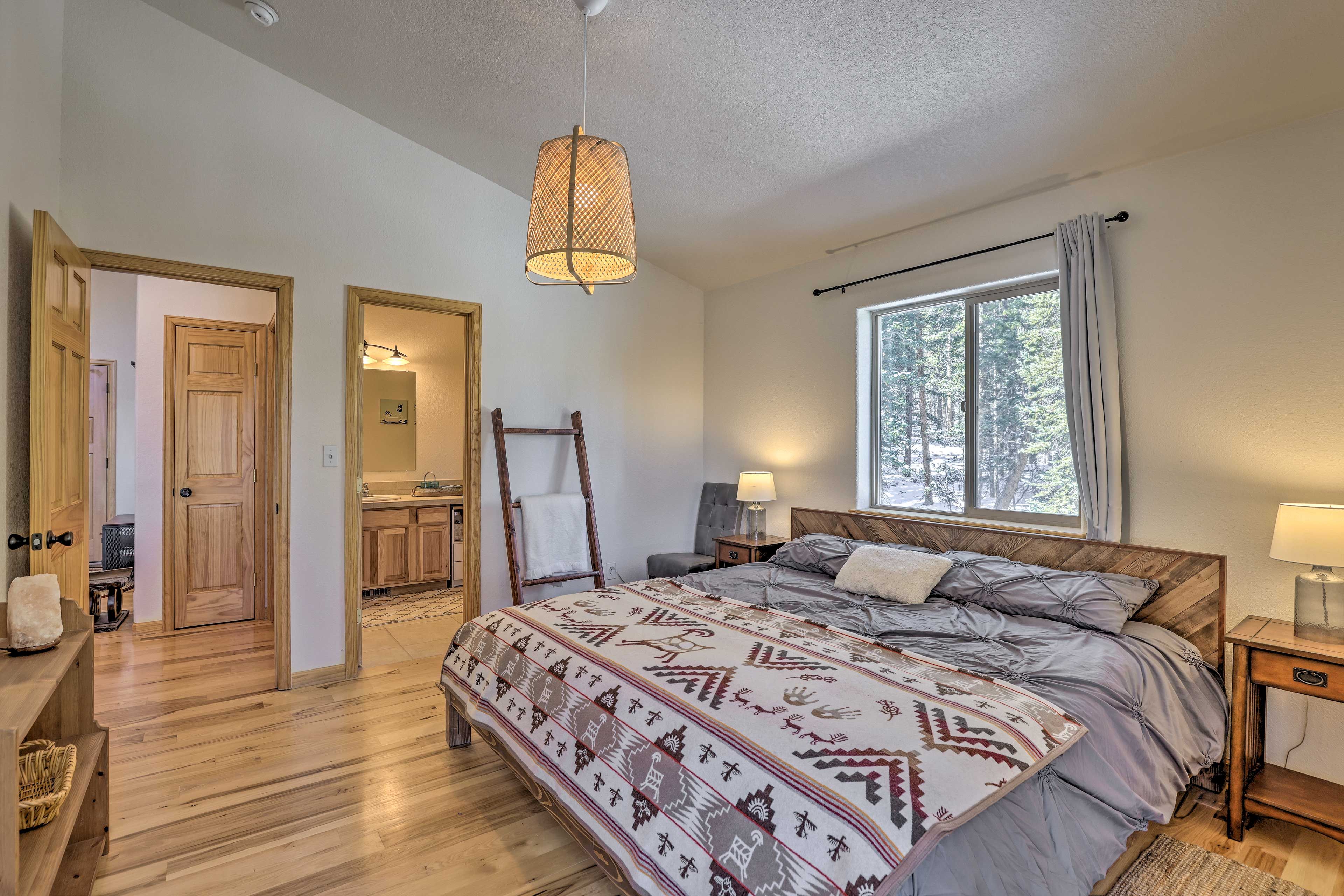 Bedroom 1 | Linens Provided