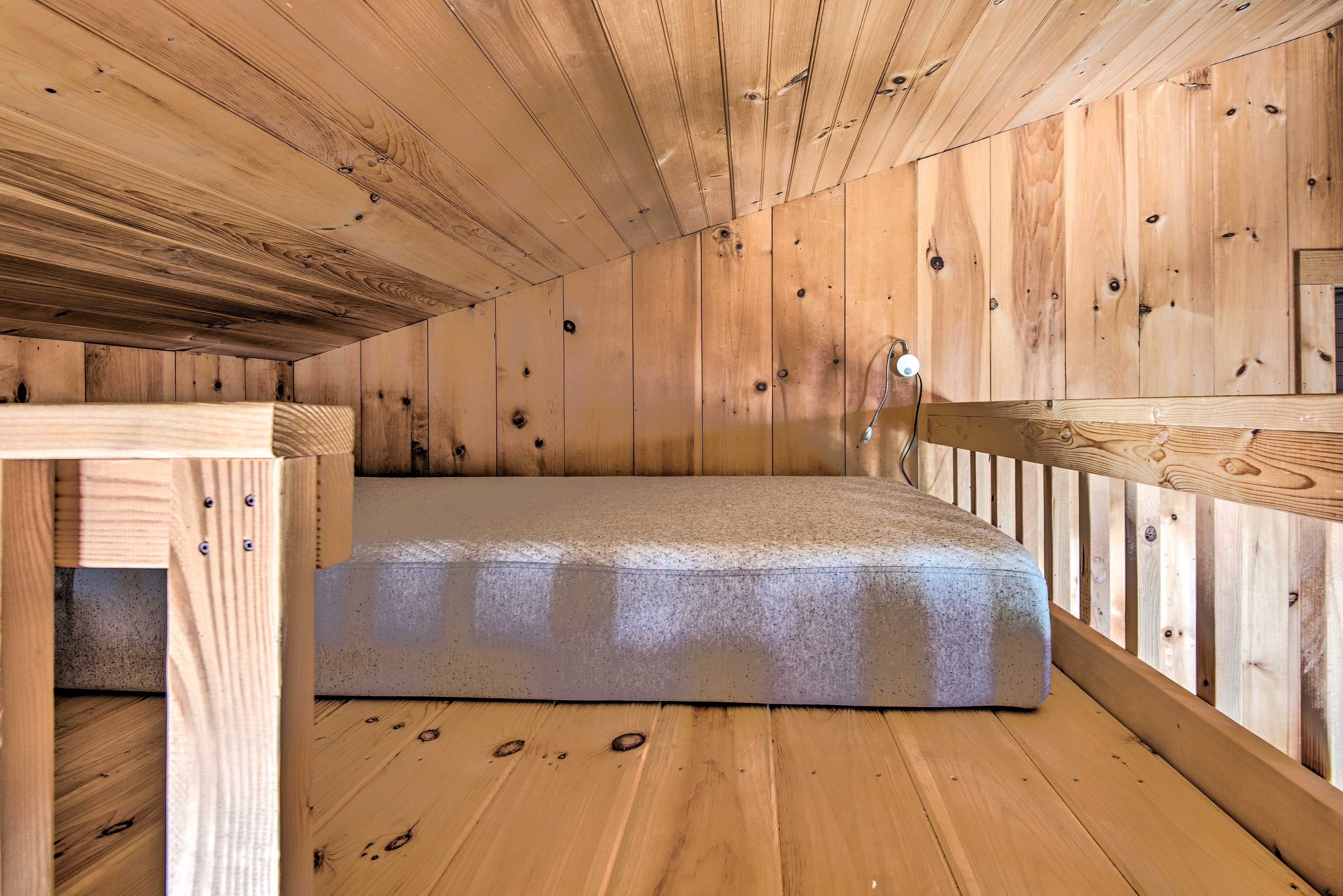 Bedroom 5 | Loft | Twin Bed