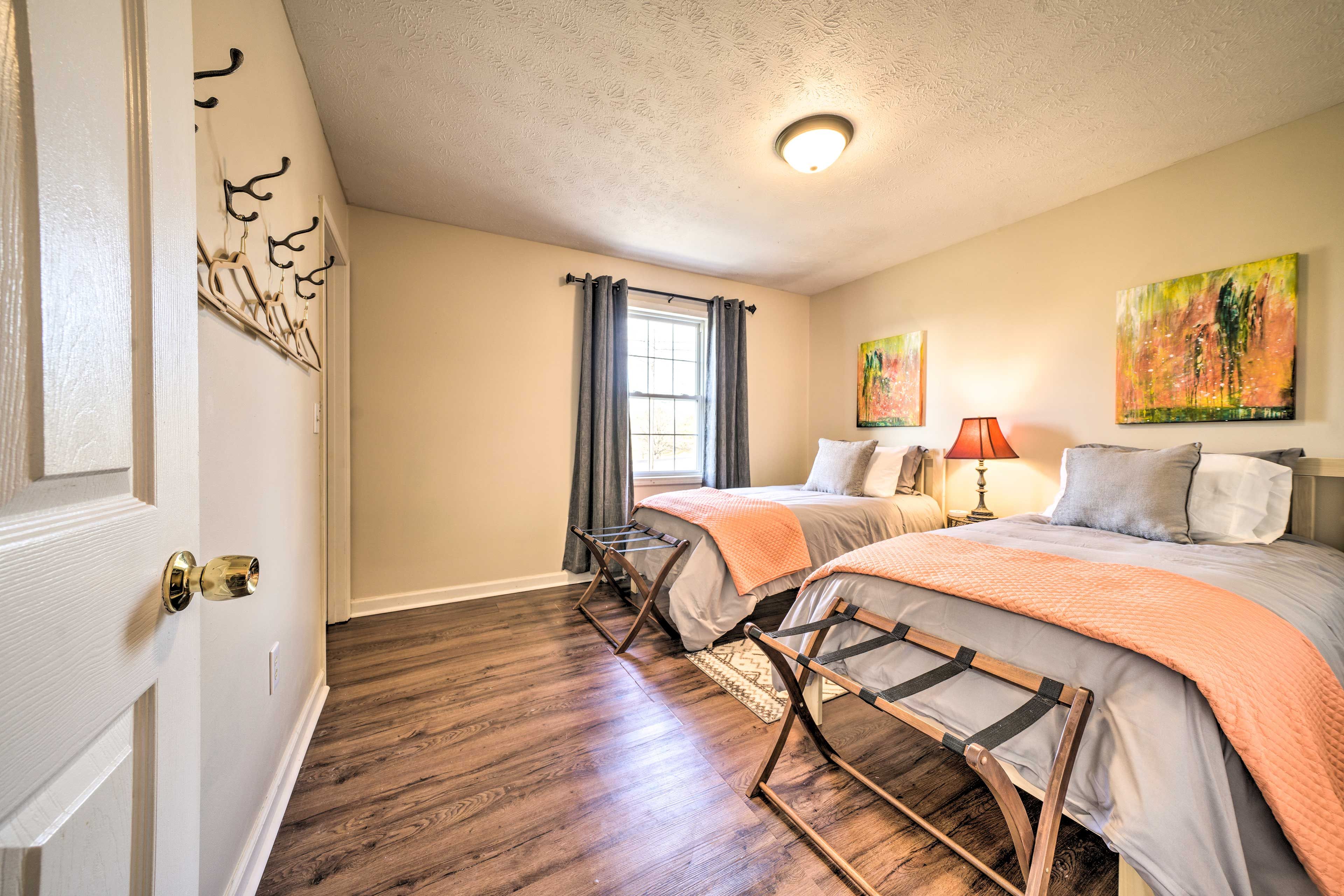 Bedroom 2 | 2 Twin Beds