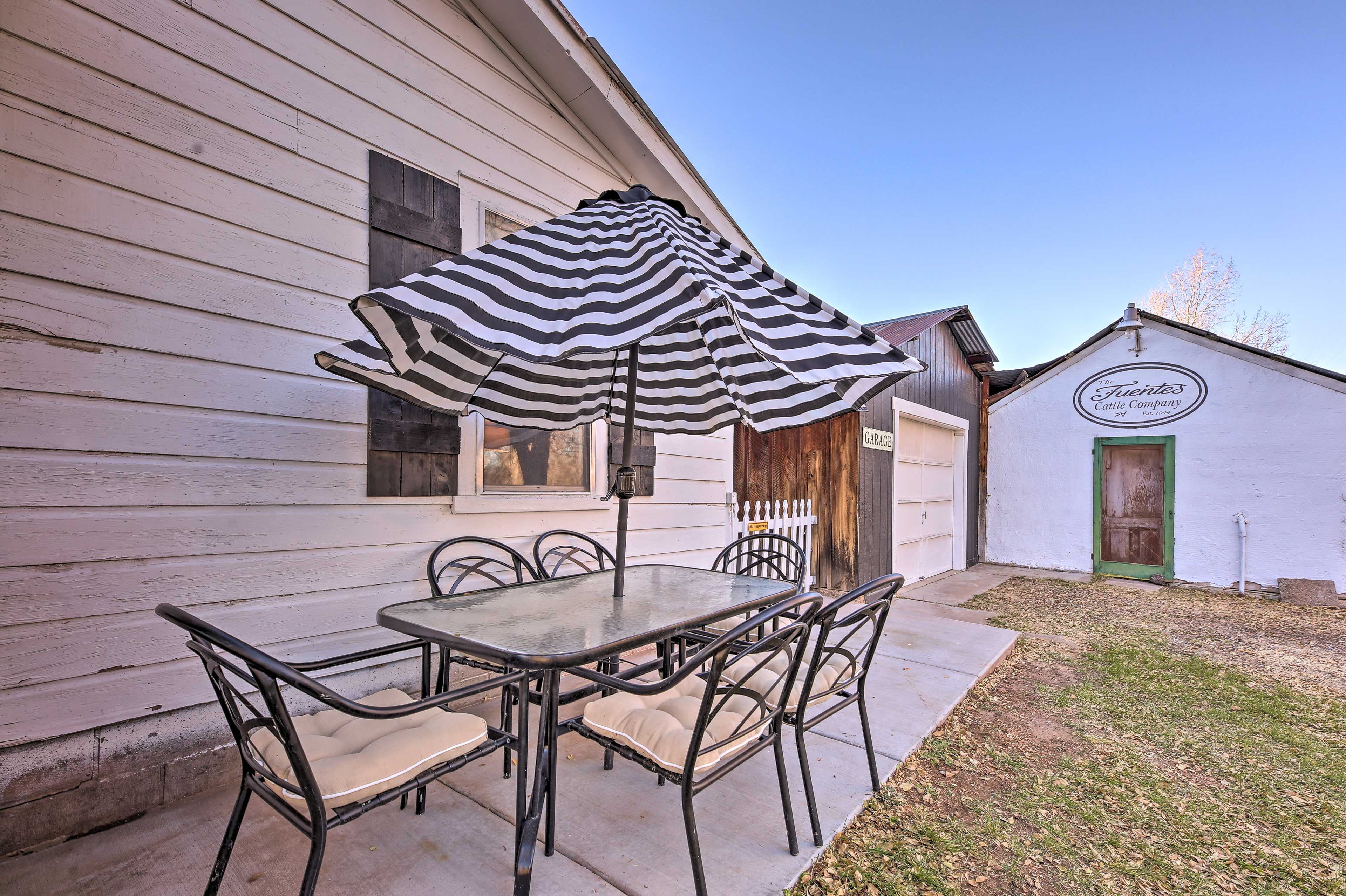 Outdoor Dining Area