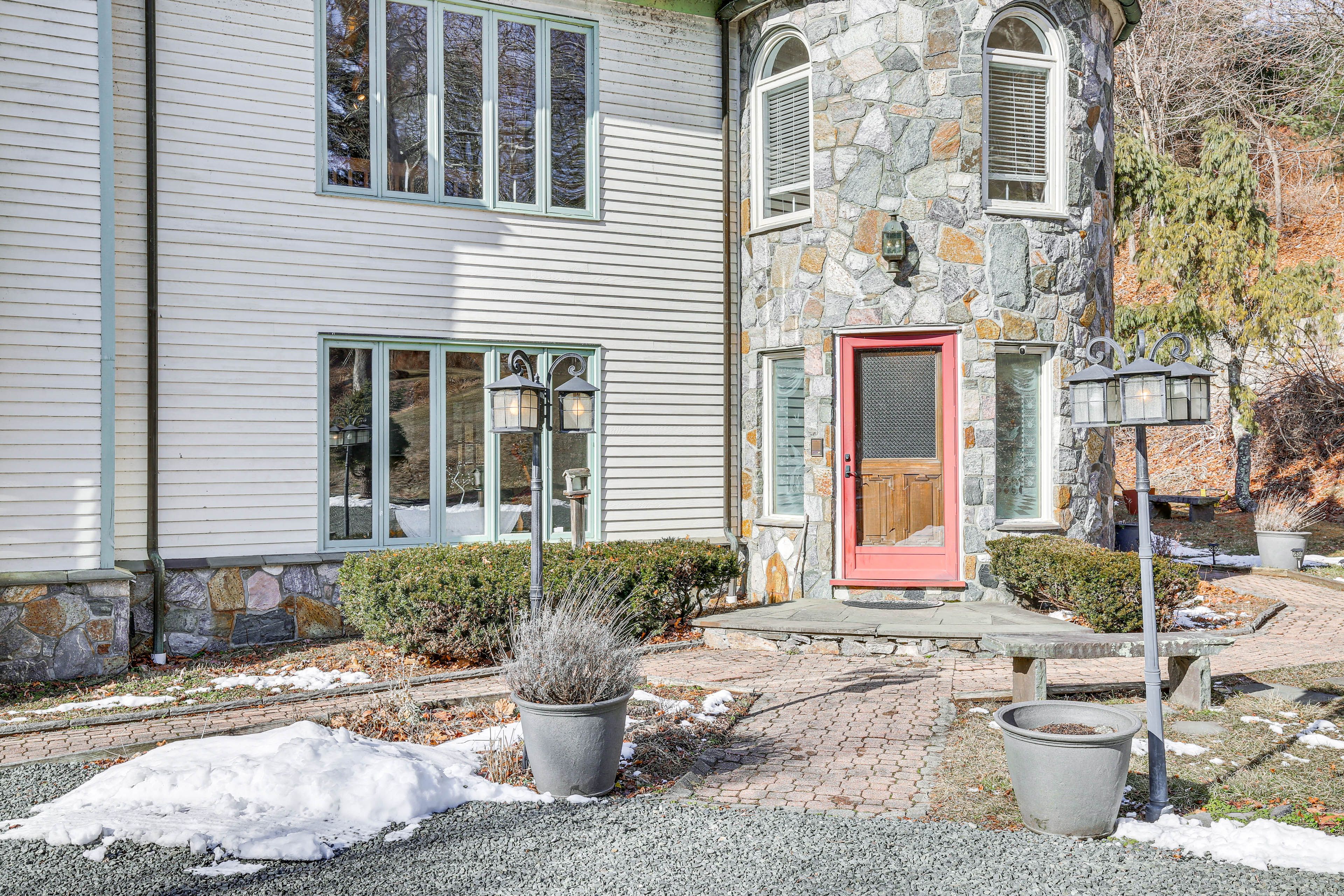 Property Exterior | Shared Driveway (2 Vehicles)