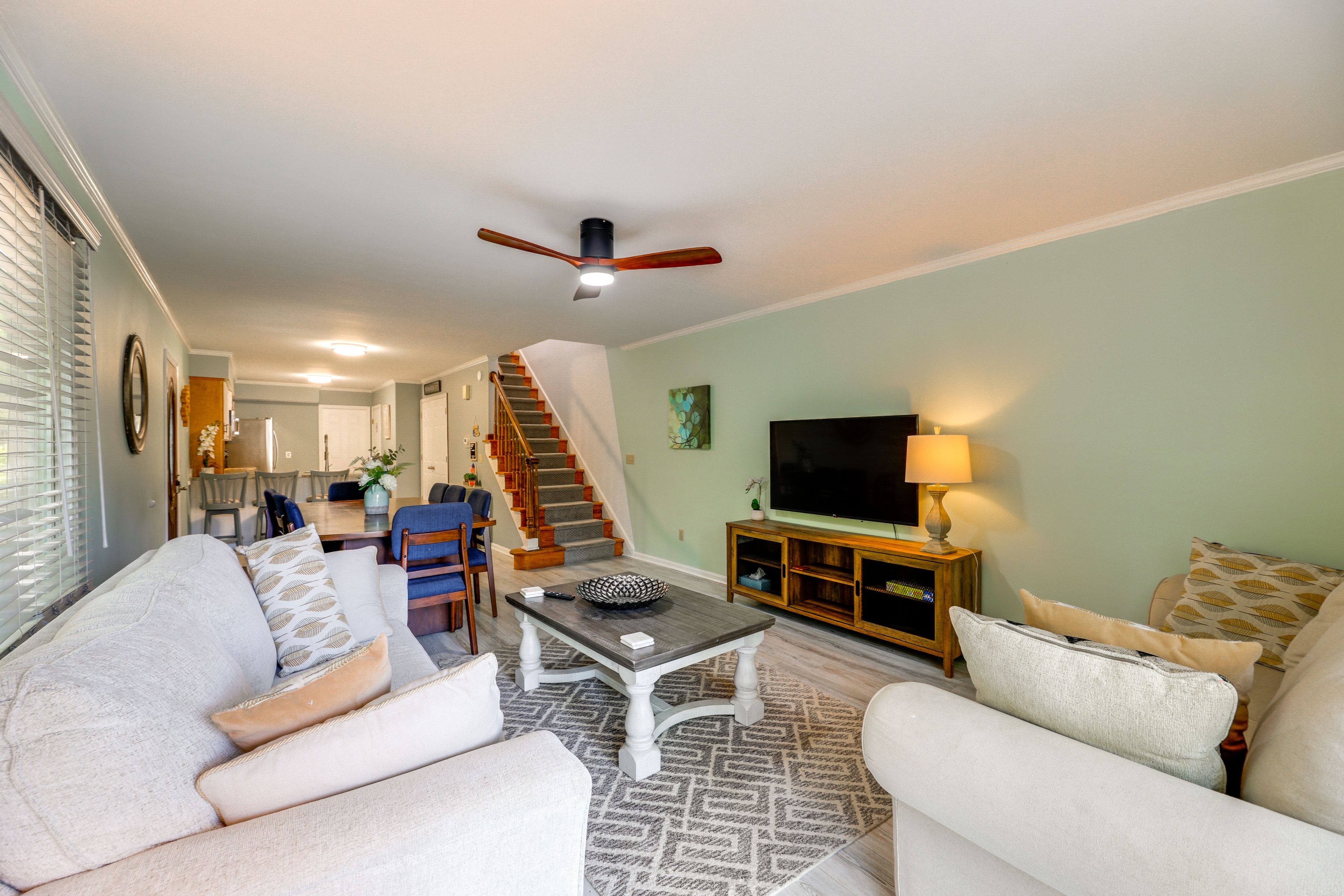 Living Room | Queen Sleeper Sofa | 1st Floor