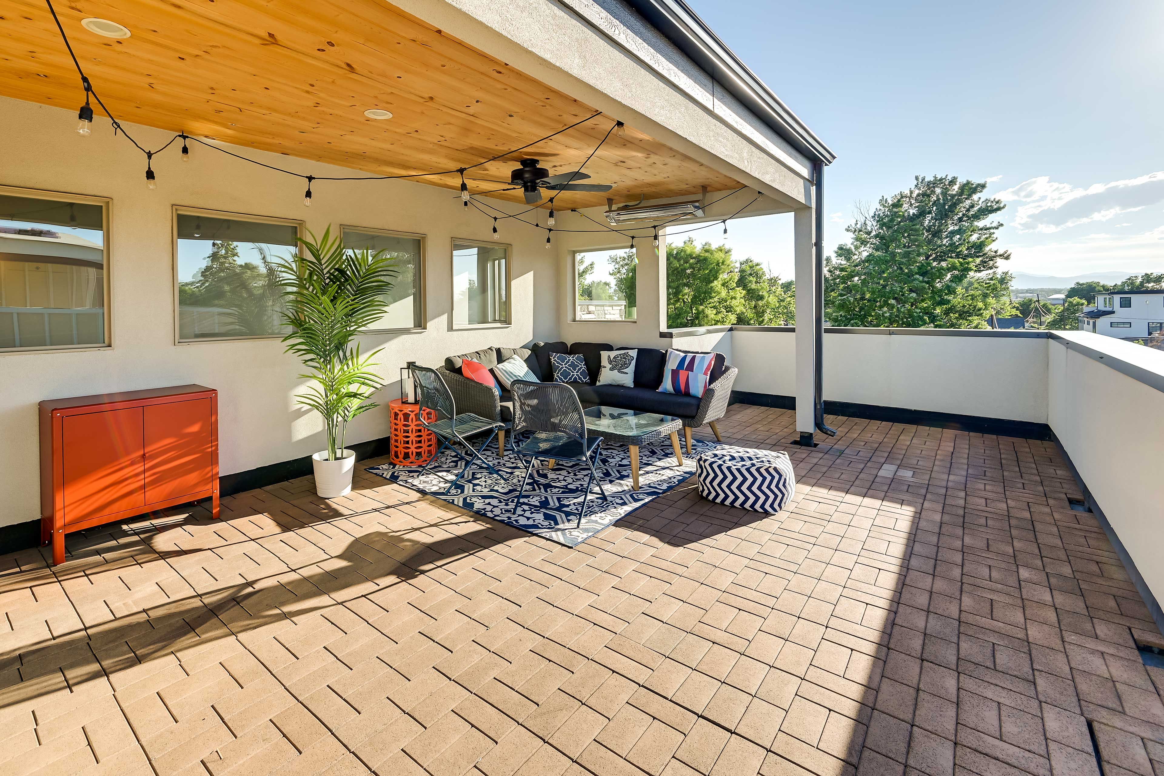 Rooftop Deck